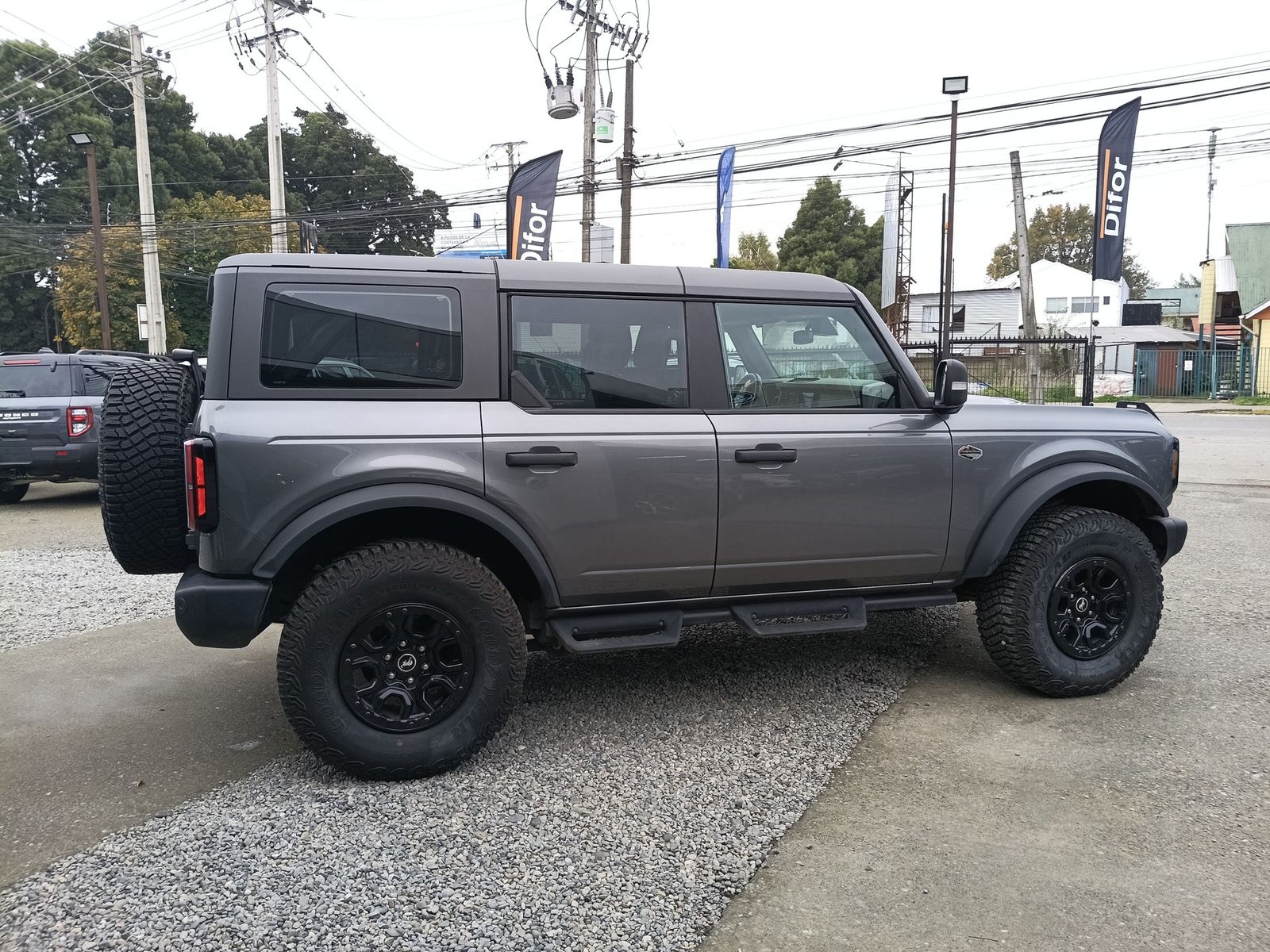 Ford BRONCO WILDTRAK 4X4 2.7 AUT 2025 - Imagen 9 de 20
