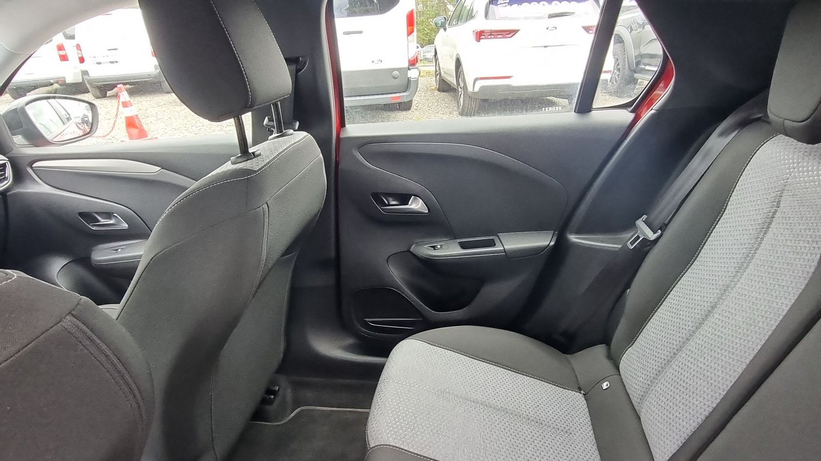 Opel CORSA 100 1.2 AUT 2026 - Imagen 16 de 20