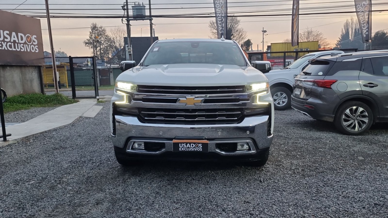 Chevrolet SILVERADO DCAB LTZ 5.3 AUT 2019 - Imagen 3 de 15
