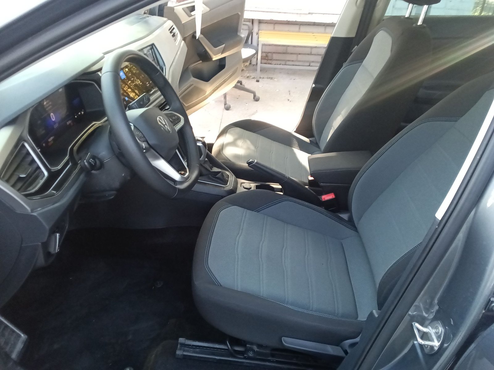 Volkswagen NIVUS TSI 4X2 1.0 AUT 2025 - Imagen 15 de 20