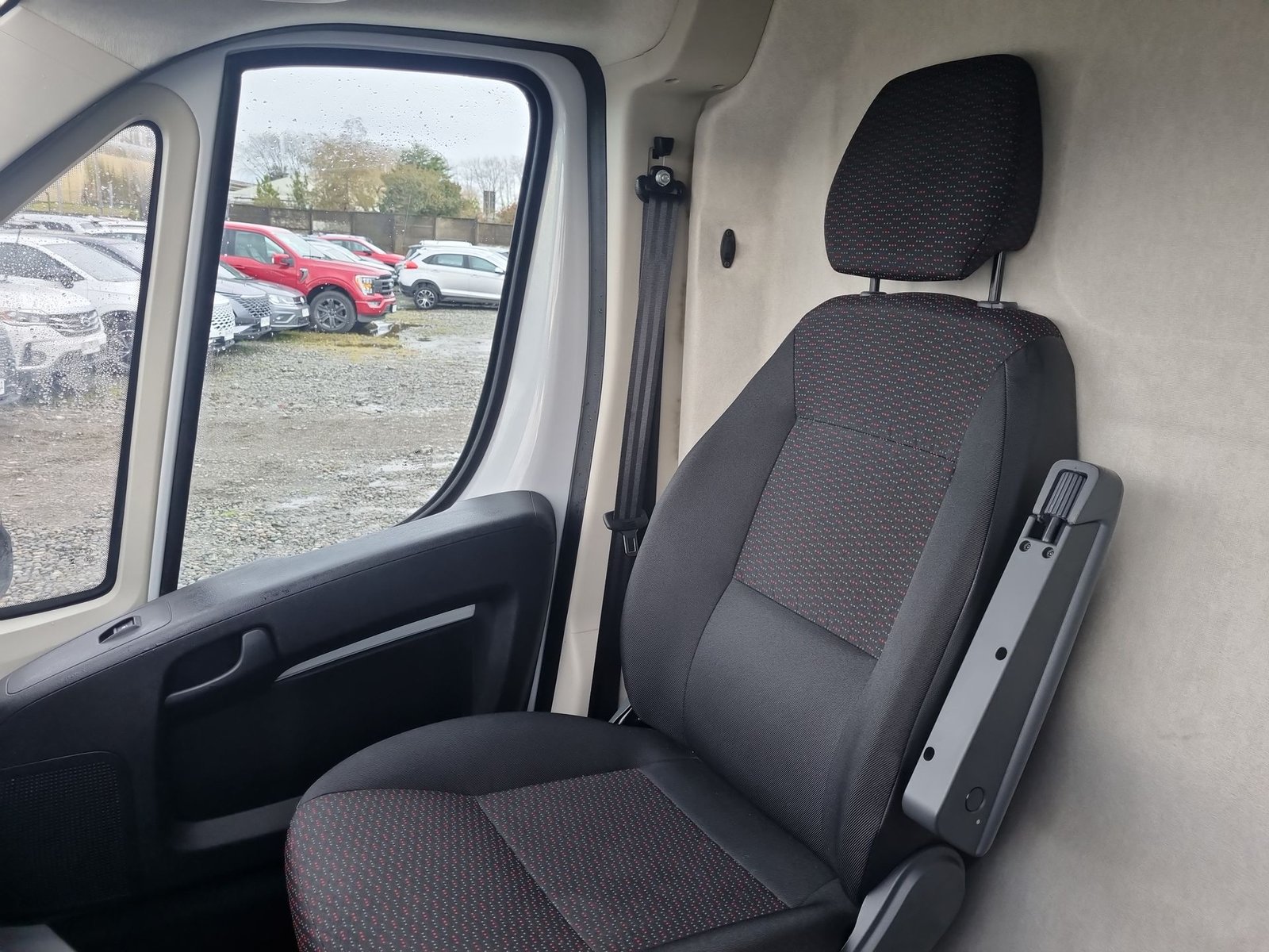Peugeot BOXER L3H2 BLUEHDI 2.2 2025 - Imagen 20 de 20