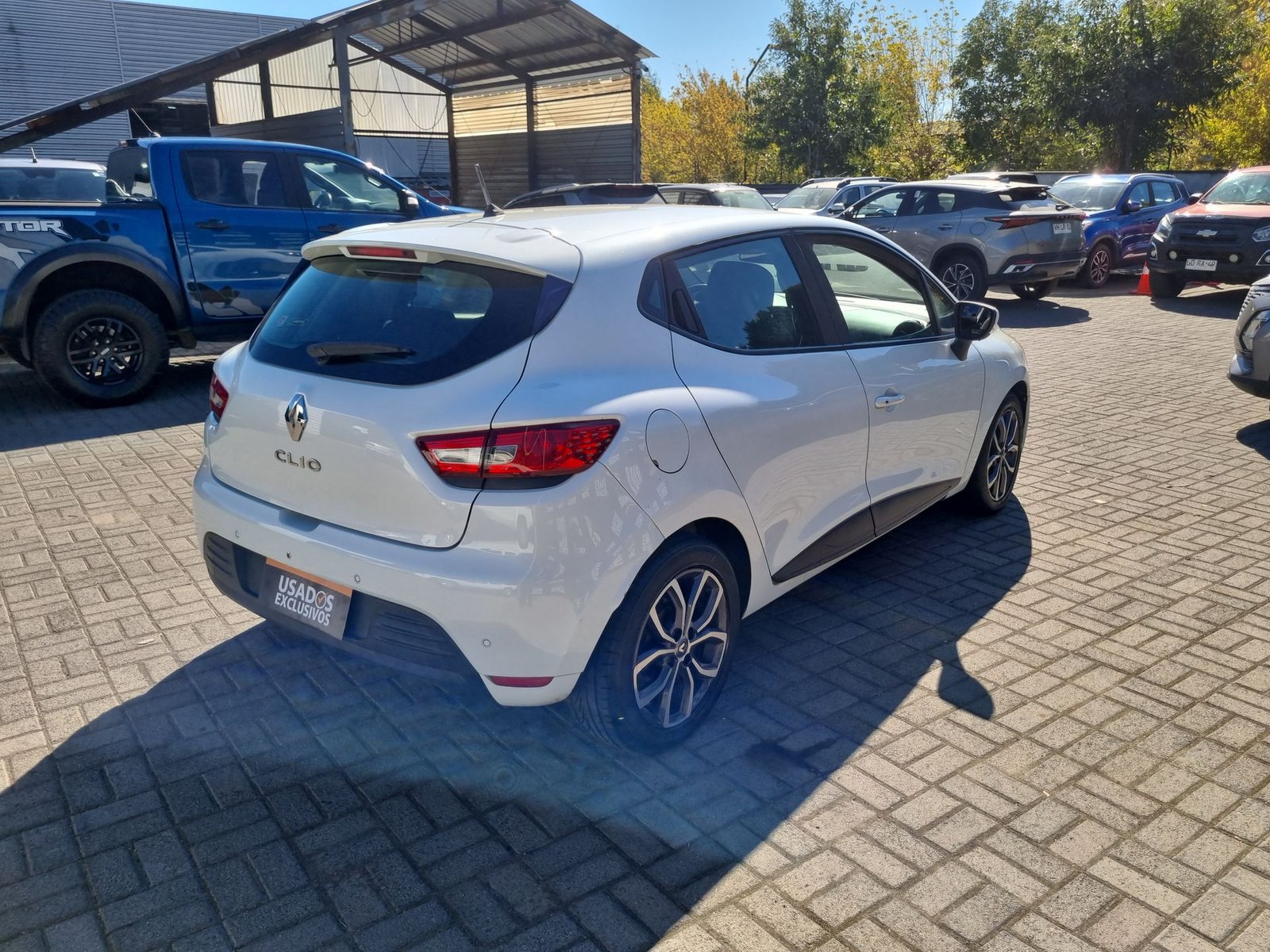 Renault CLIO HB EXPRESSION 1.2 2017 - Imagen 8 de 20