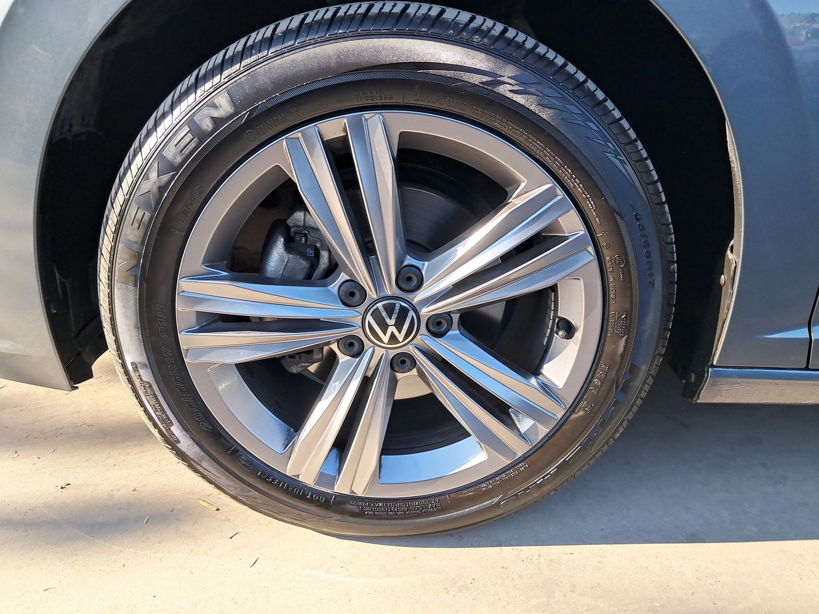 Volkswagen JETTA 4X2 1.4 AUT 2025 - Imagen 16 de 20