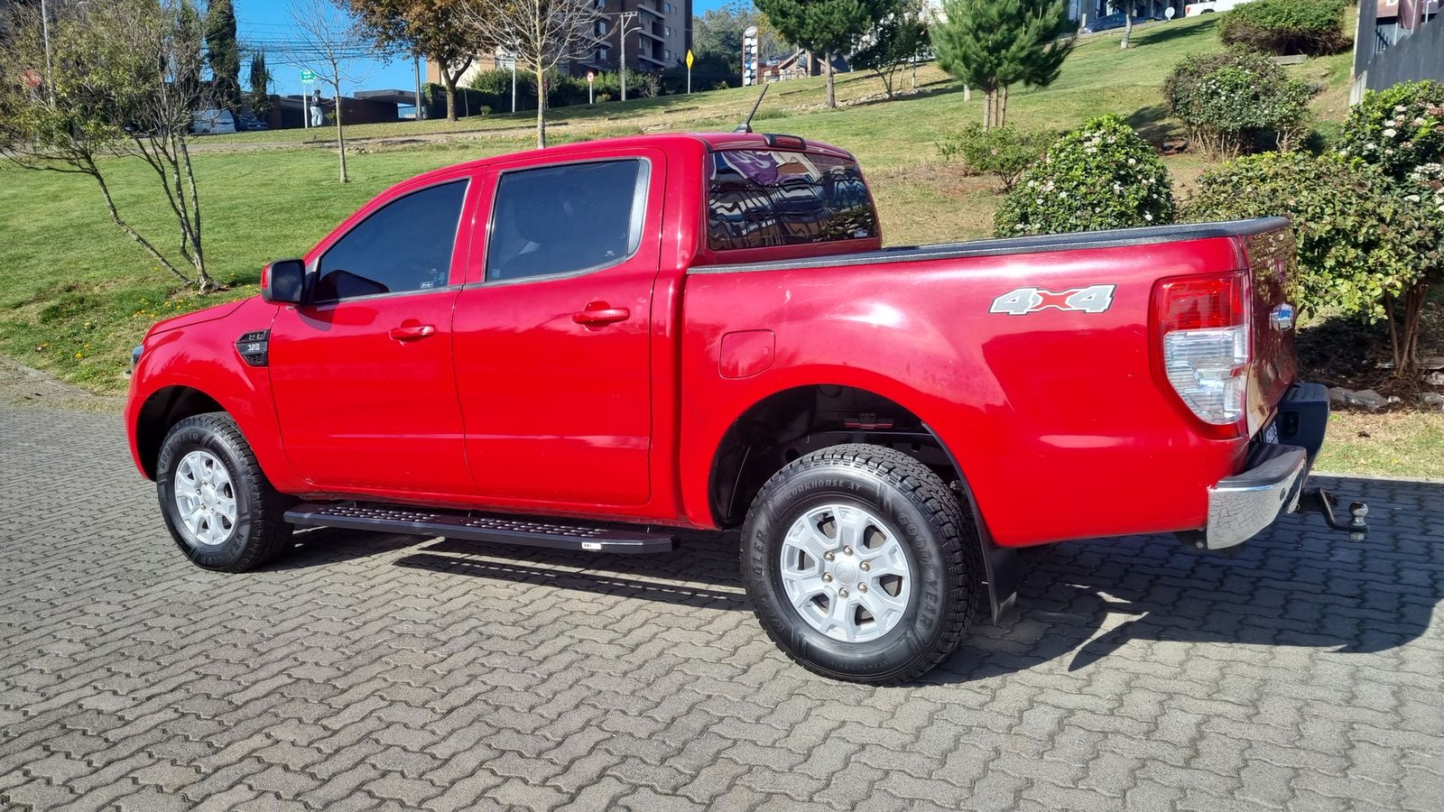 Ford RANGER XLS DCAB 4X4 3.2 2023 - Imagen 7 de 15