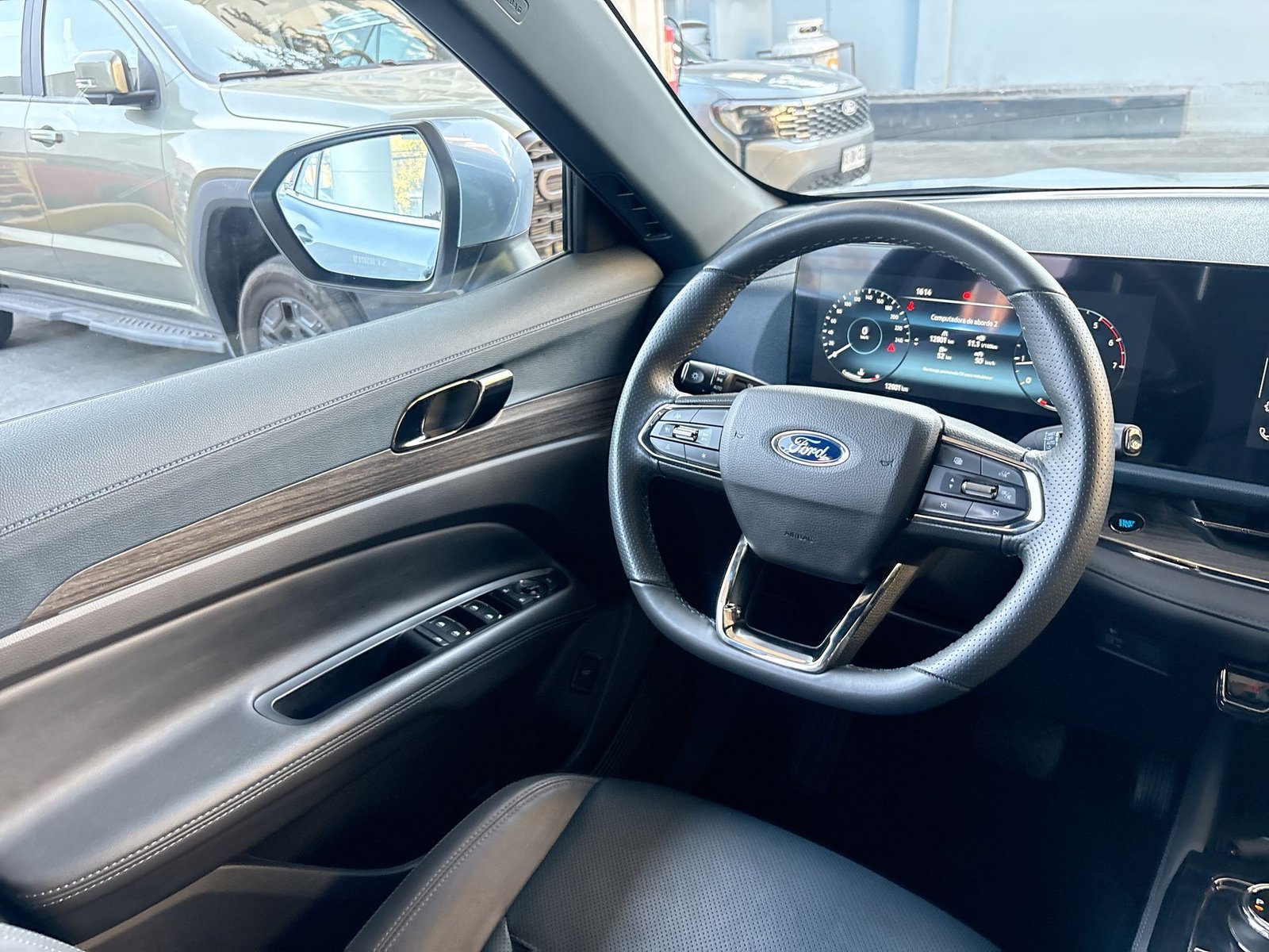 Ford TERRITORY 2025 - Imagen 14 de 20