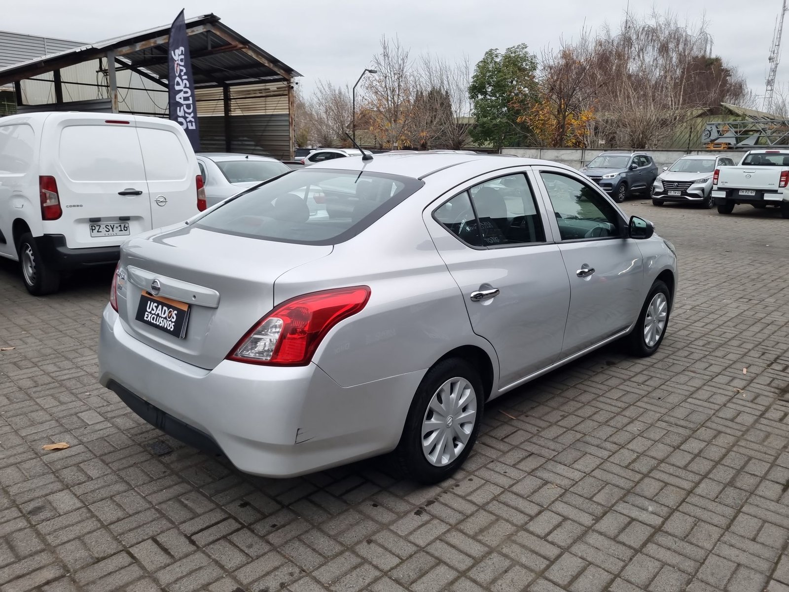 Nissan VERSA 2019 - Imagen 8 de 20