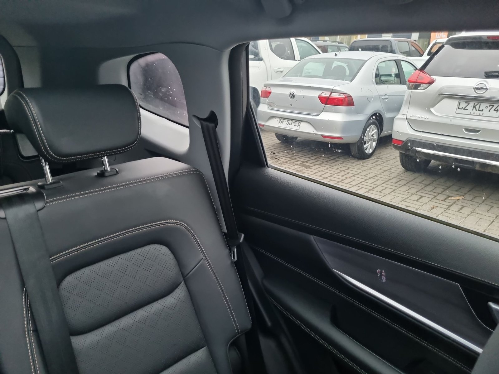 Chery TIGGO 8 PRO GLX DCT 1.6 AUT 2023 - Imagen 14 de 15
