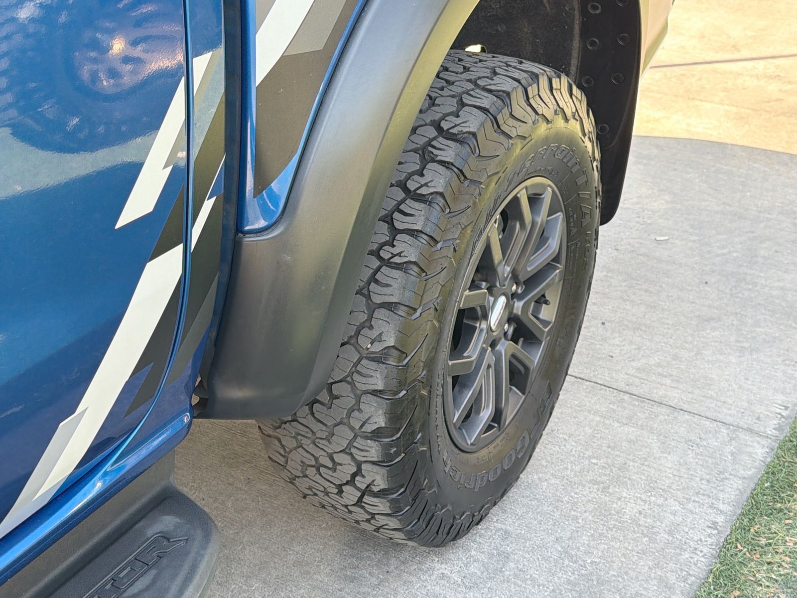 Ford RANGER RAPTOR 4X4 3.0 AT 2023 - Imagen 10 de 20