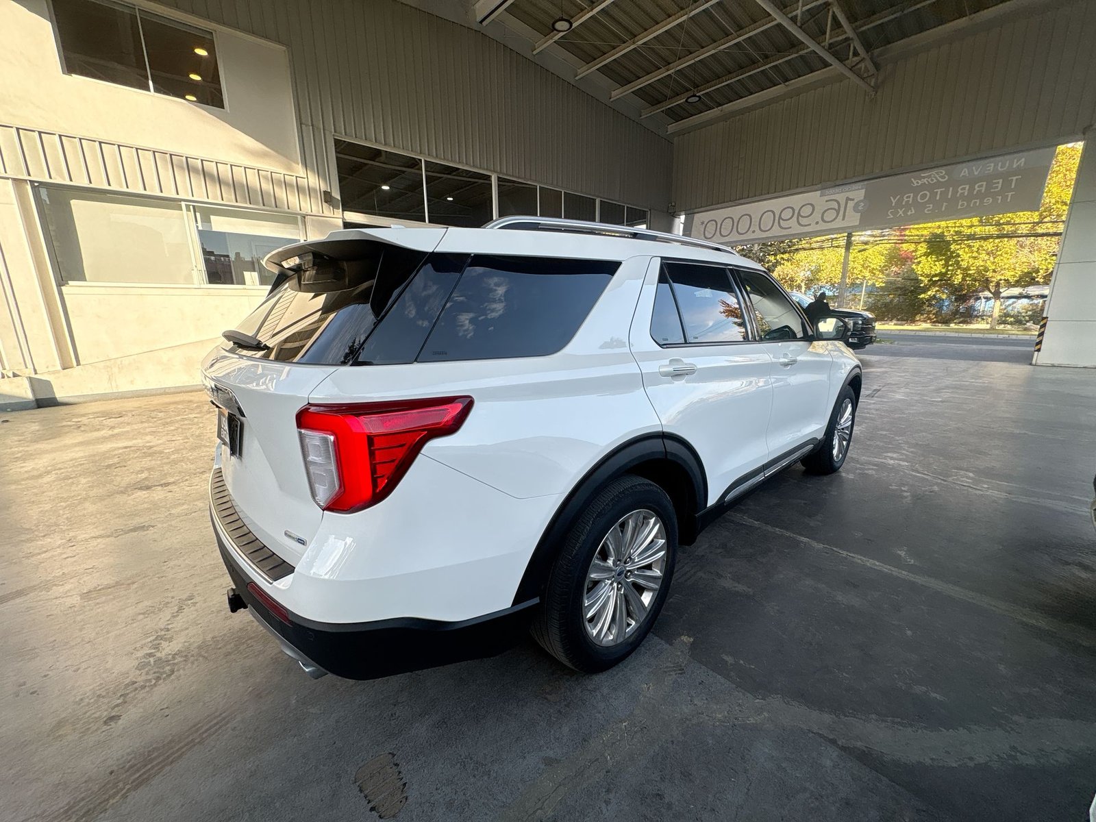 Ford EXPLORER 4X4 2.3 AUT 2022 - Imagen 8 de 20