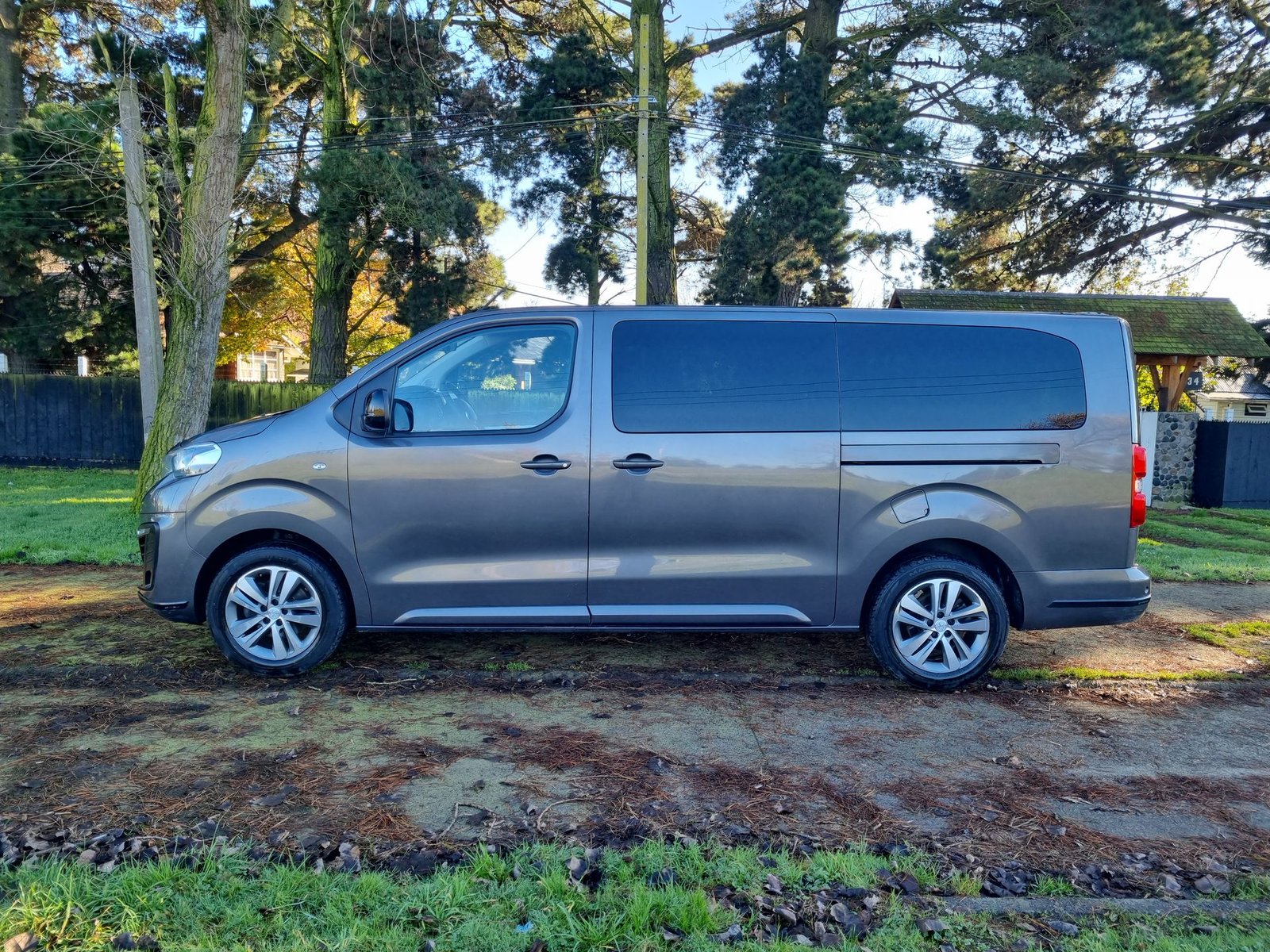 Peugeot TRAVELLER L3 BLUE HDI 150 2.0 2024 - Imagen 13 de 20