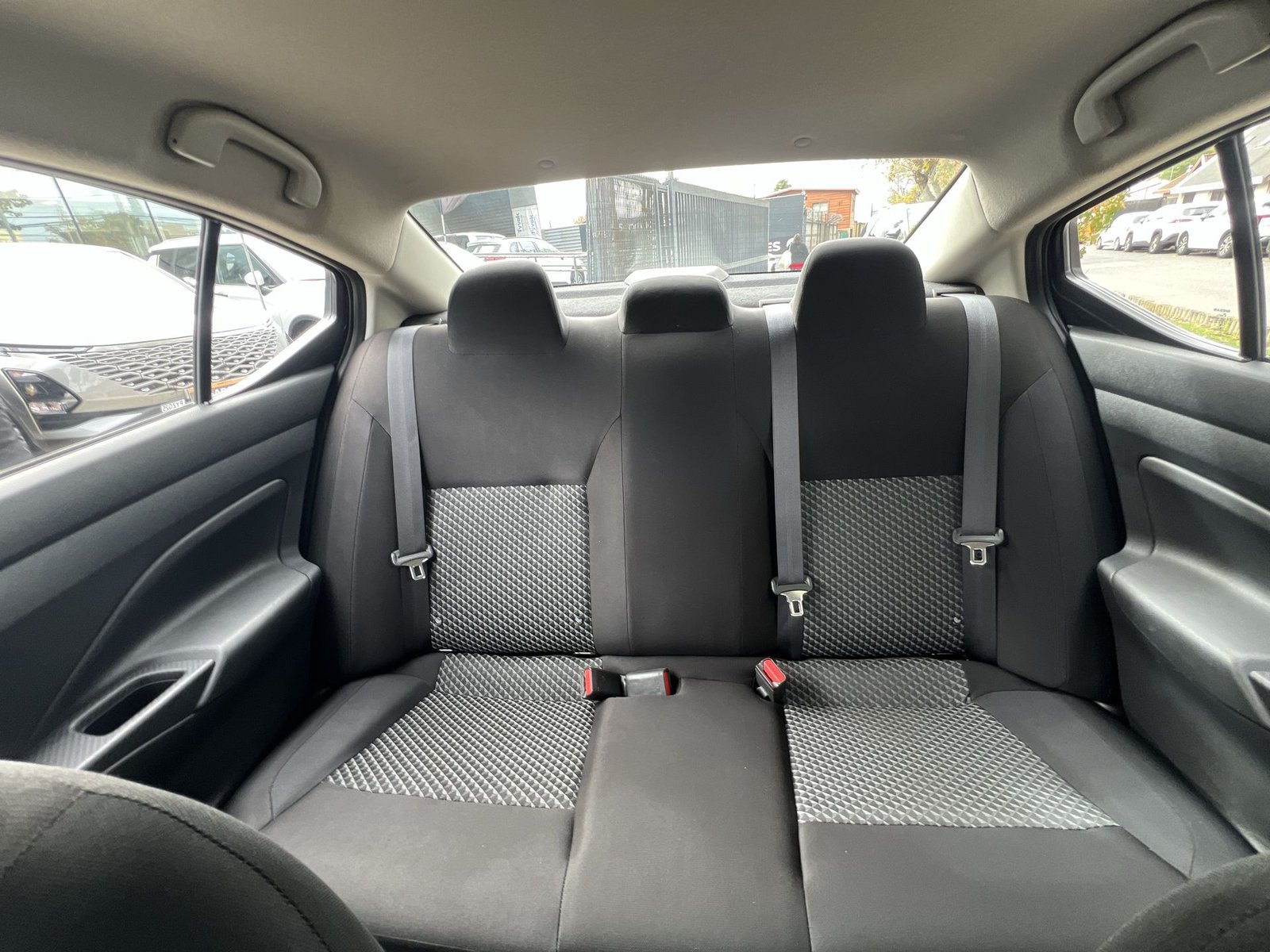 Nissan VERSA CVT 1.6 AUT 2021 - Imagen 20 de 20