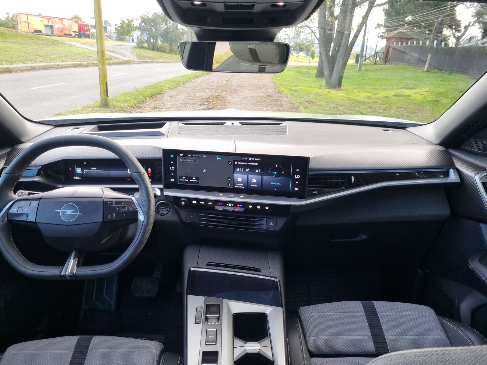 Opel GRANDLAND NEW GRANDLAND GS 1.2 AUT 2025 - Imagen 18 de 20