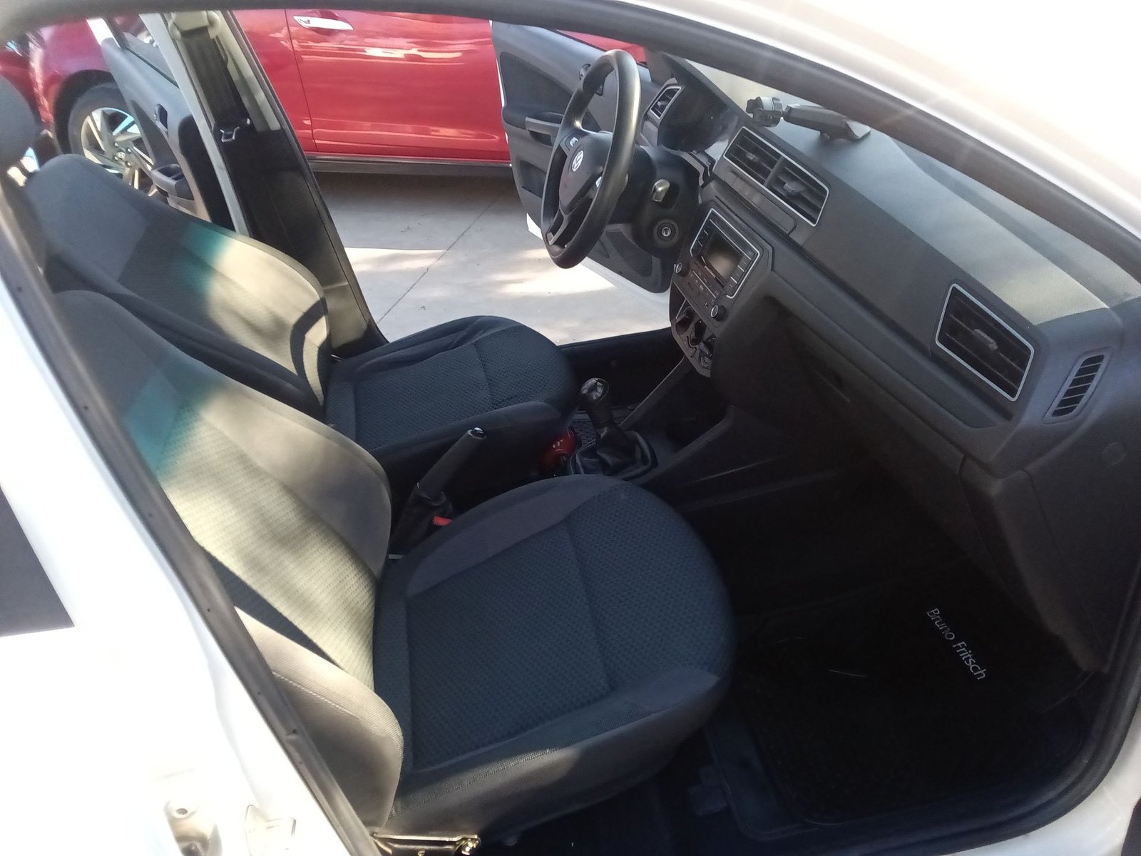 Volkswagen VOYAGE 1.6 2022 - Imagen 11 de 20