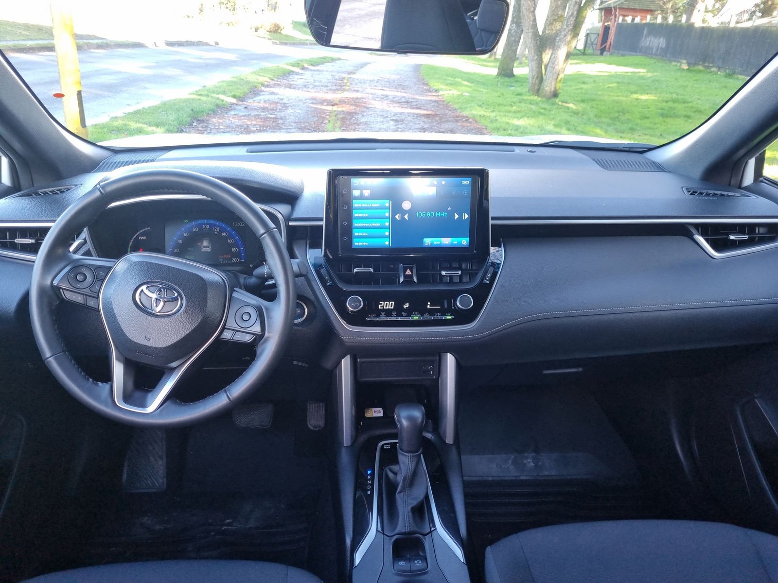 Toyota COROLLA CROSS HEV 1.8 AUT 2025 - Imagen 18 de 20