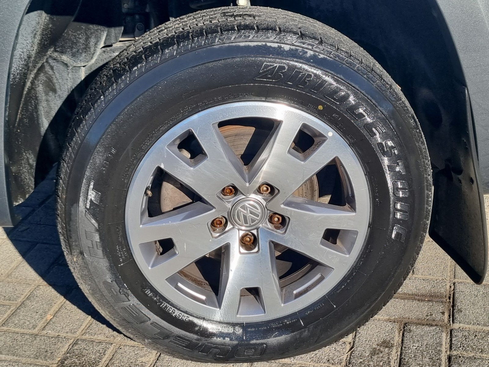 Volkswagen AMAROK 4X4 2.0 AUT 2019 - Imagen 16 de 20