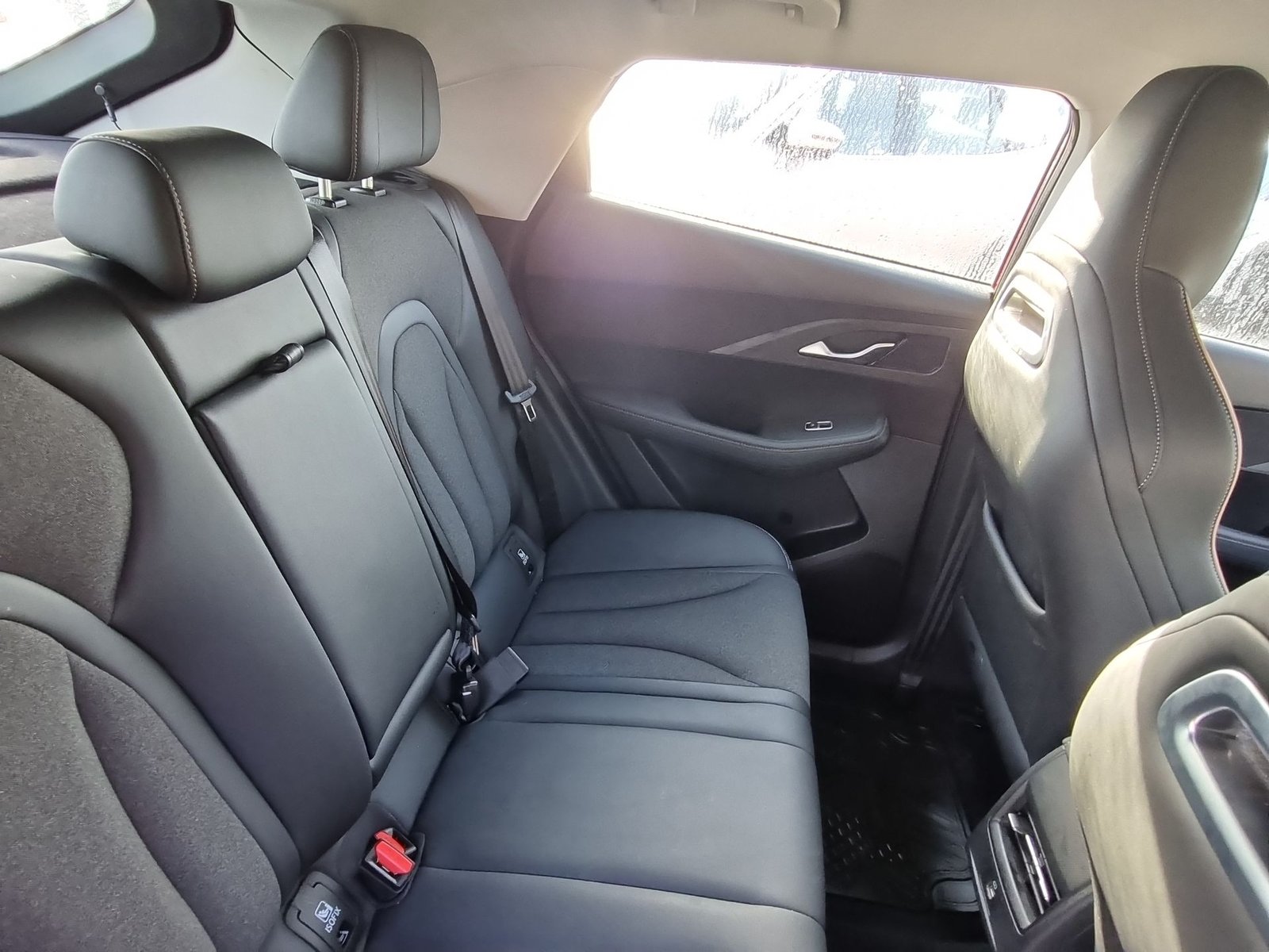 Omoda C5 4X2 1.5 AUT 2025 - Imagen 14 de 20