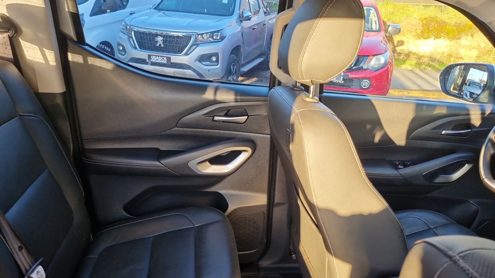Peugeot LANDTREK 4X4 2.4 AUT 2022 - Imagen 20 de 20