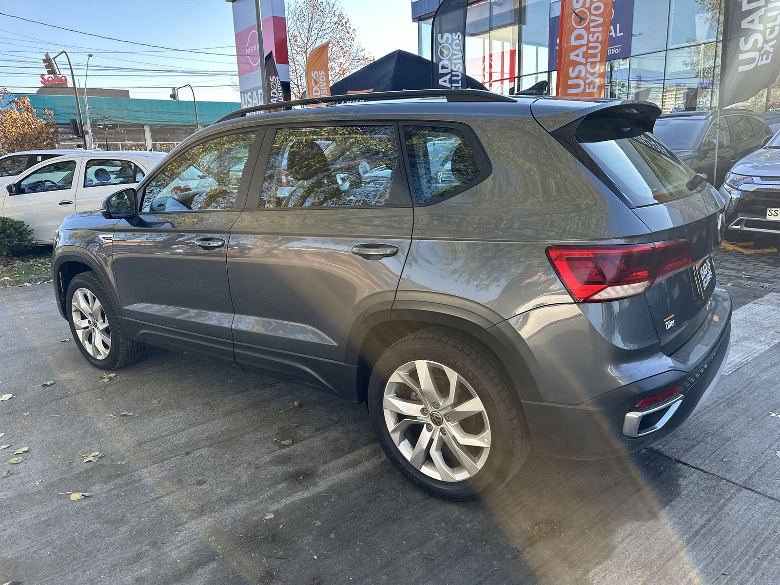 Volkswagen TAOS TSI 1.4 AT 2023 - Imagen 7 de 20