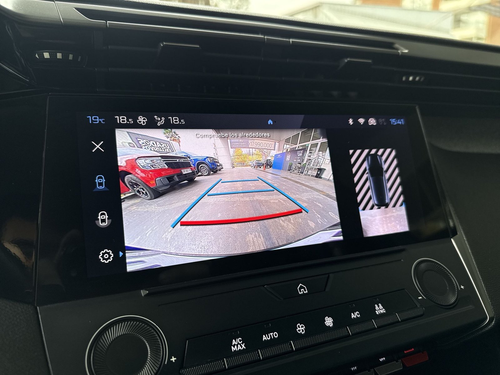 Peugeot 308 BLUEHDI 1.5 AUT 2024 - Imagen 17 de 20