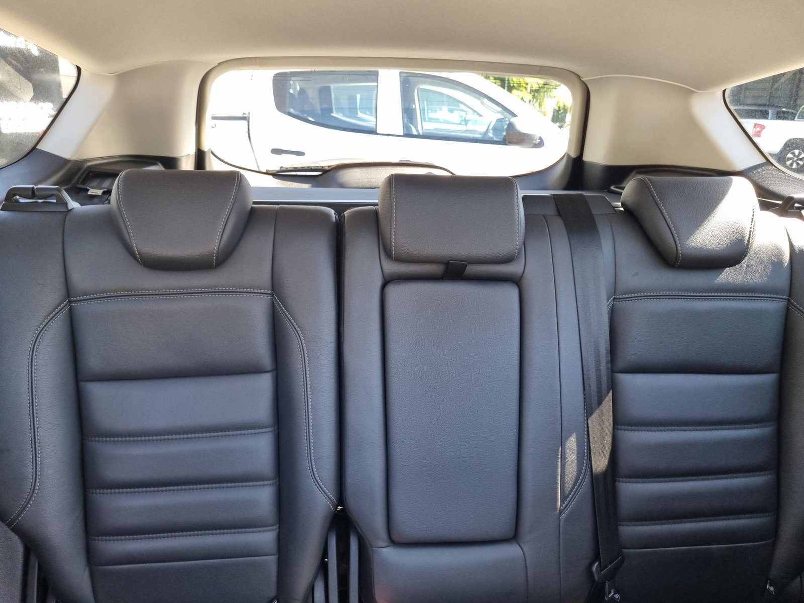 Ford ESCAPE TITANIUM AWD 2.0 AUT 2020 - Imagen 13 de 20