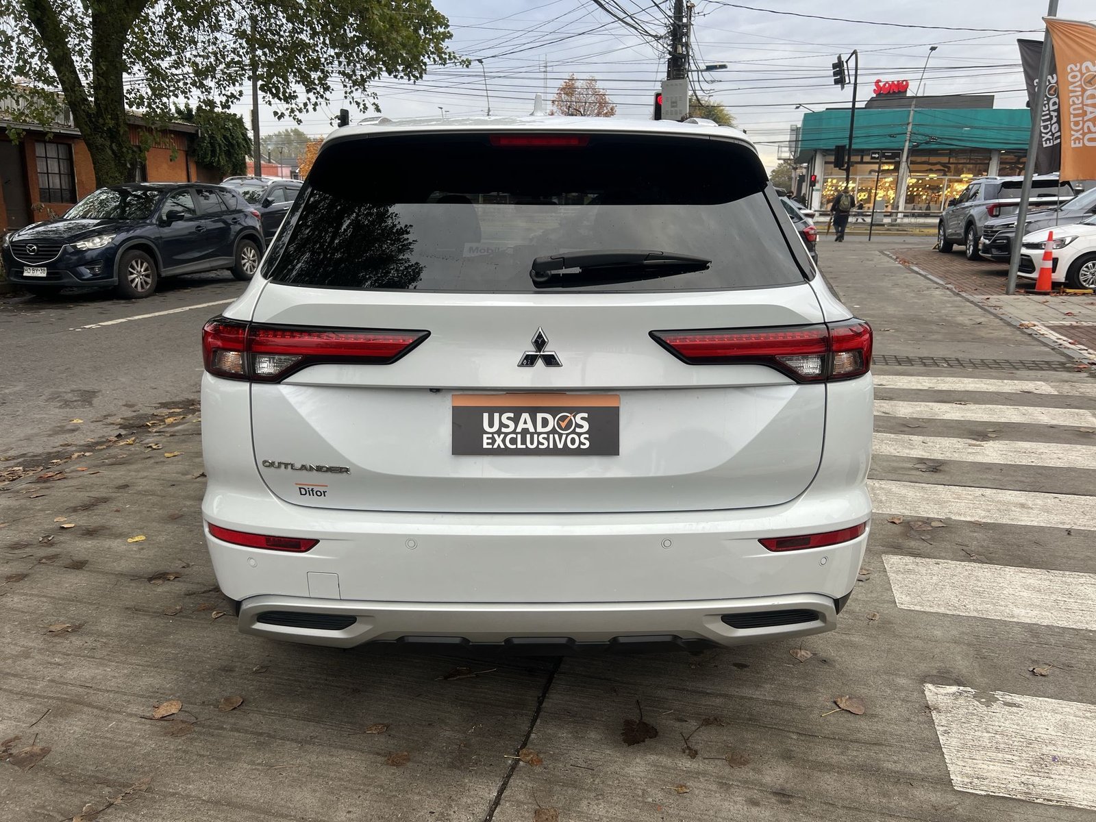 Mitsubishi OUTLANDER GLX 2.5 AUT 2023 - Imagen 7 de 20