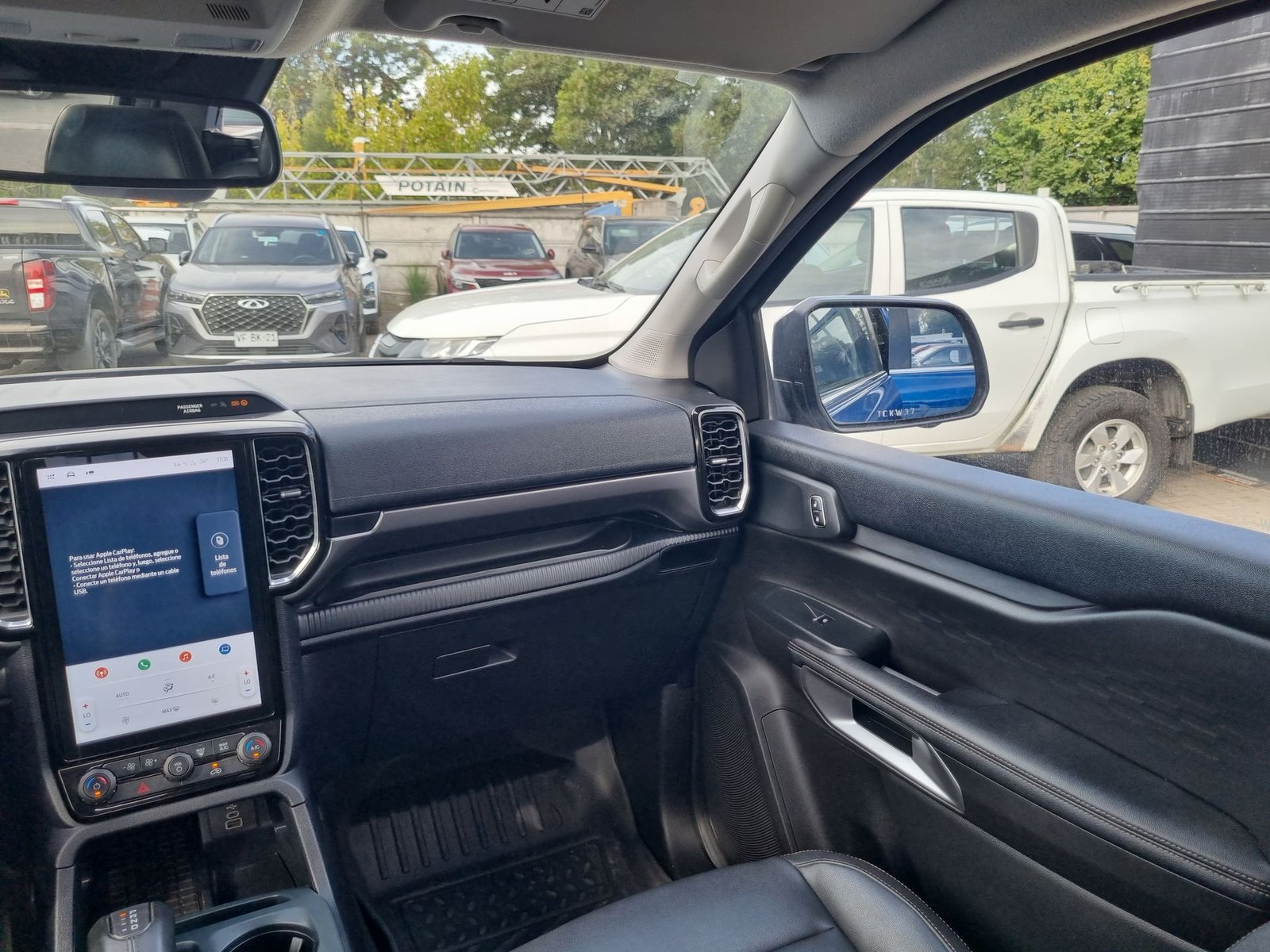 Ford RANGER LTD 4X4 3.0 AUT 2024 - Imagen 11 de 20