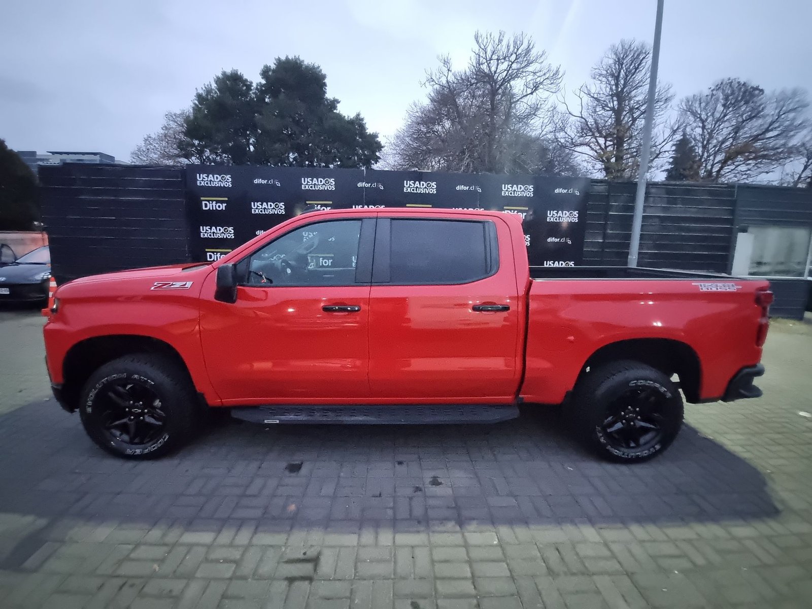 Chevrolet SILVERADO DCAB 4X4 5.3 AT 2021 - Imagen 5 de 20