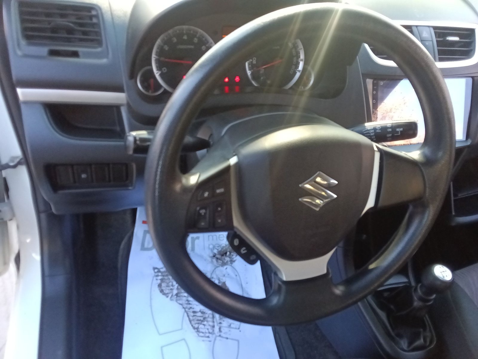 Suzuki SWIFT 2019 - Imagen 20 de 20