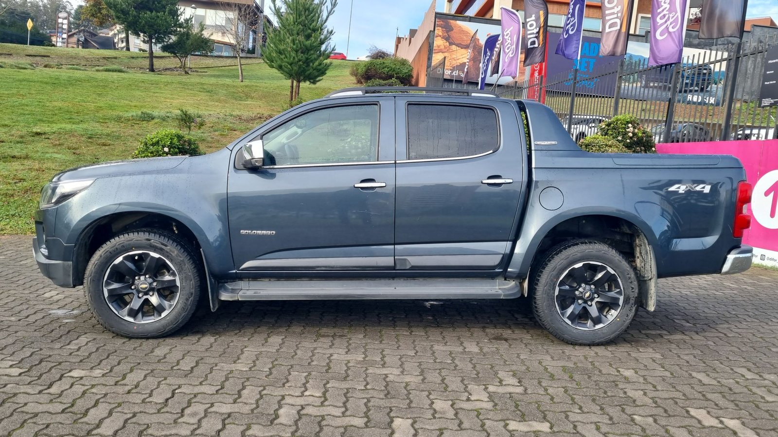 Chevrolet COLORADO DCAB 4X4 2.8 AT 2023 - Imagen 6 de 15