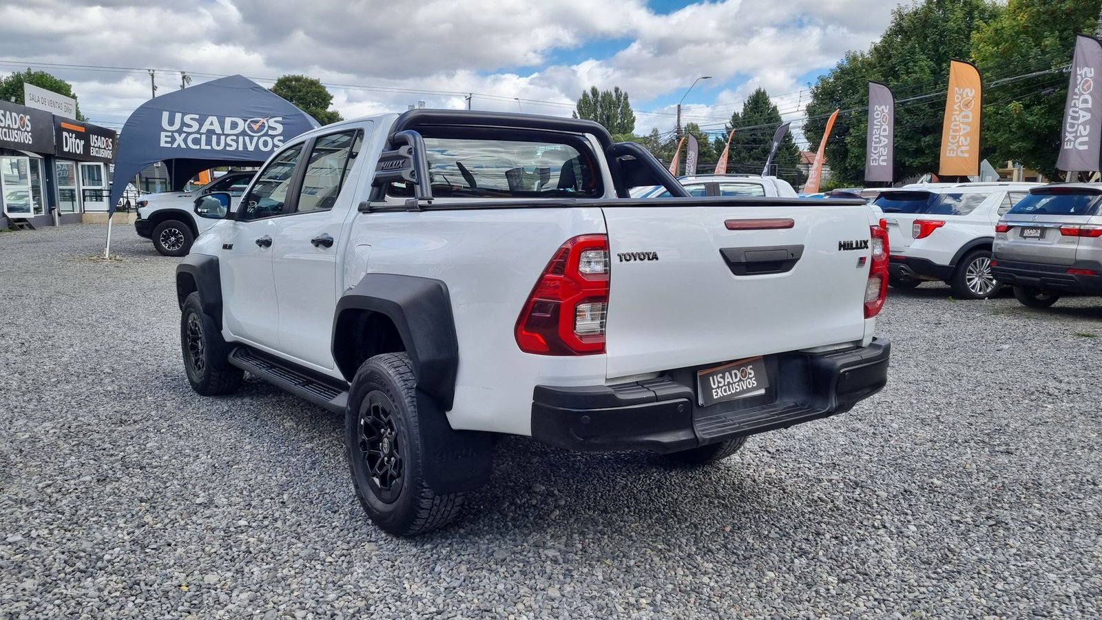 Toyota HILUX DC 4X4 2.8 AUT 2024 - Imagen 6 de 20