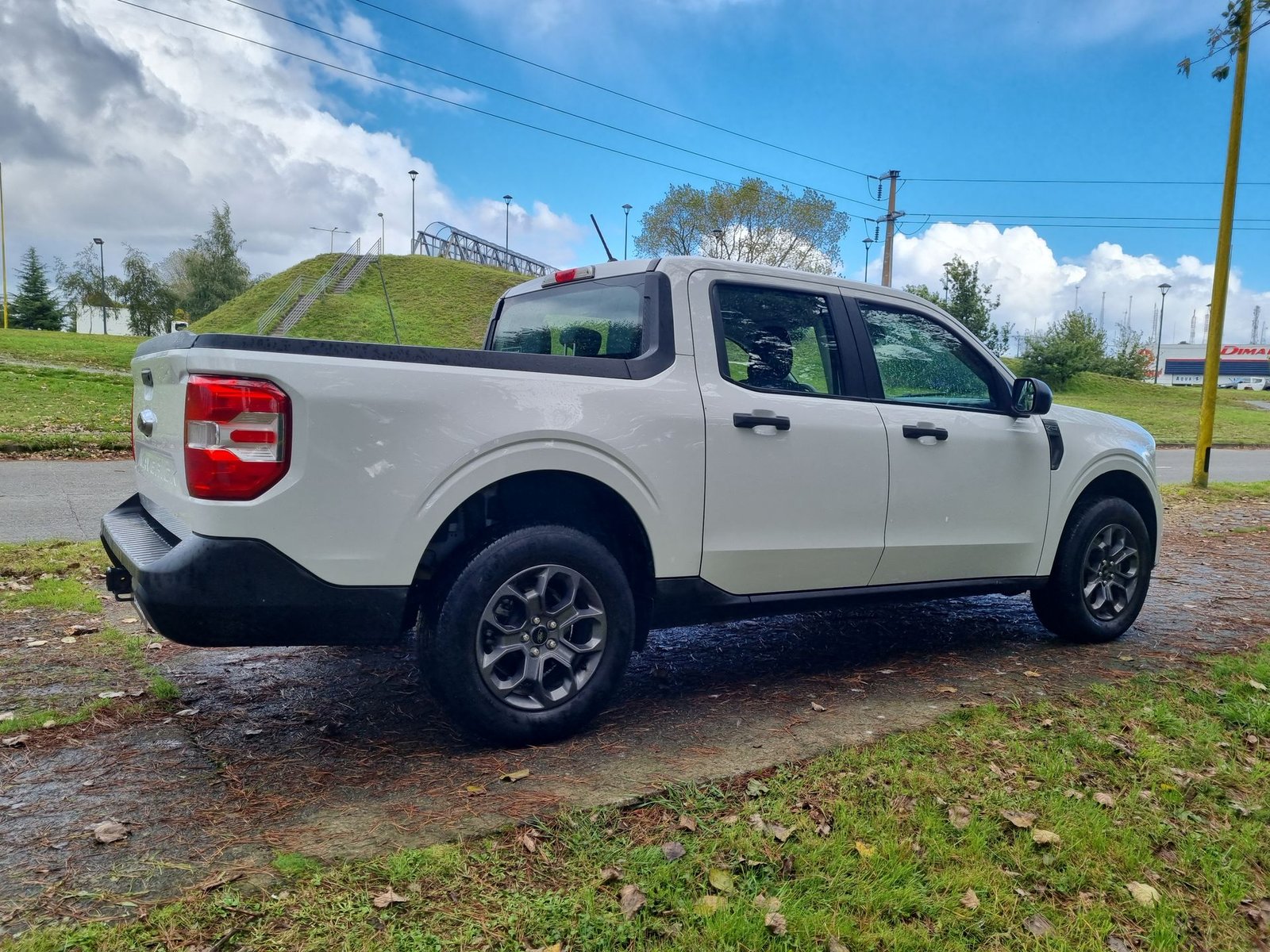 Ford MAVERICK XLT 2.0 AUT 2024 - Imagen 3 de 20