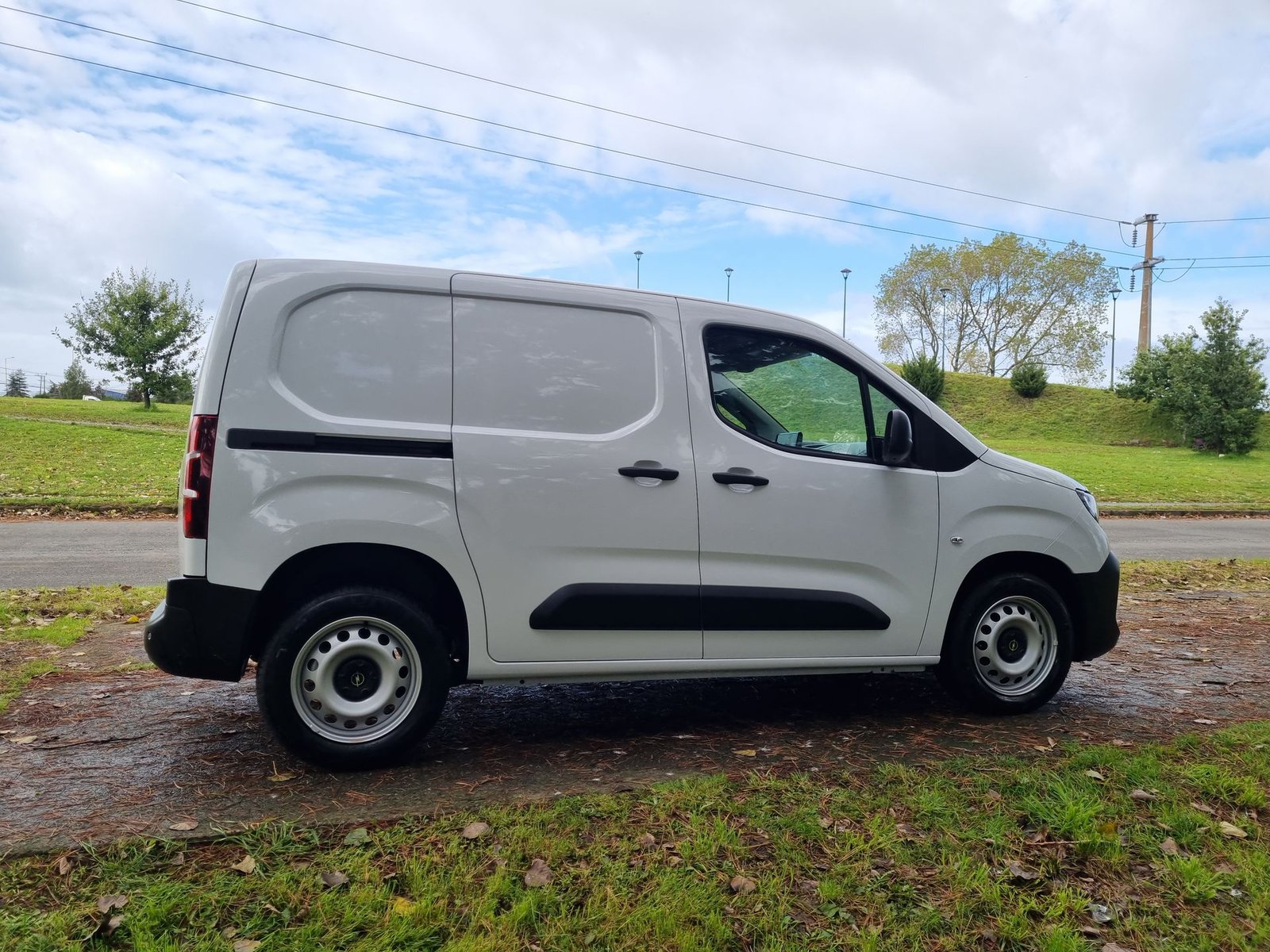 Opel COMBO L1 1.5 2026 - Imagen 4 de 20