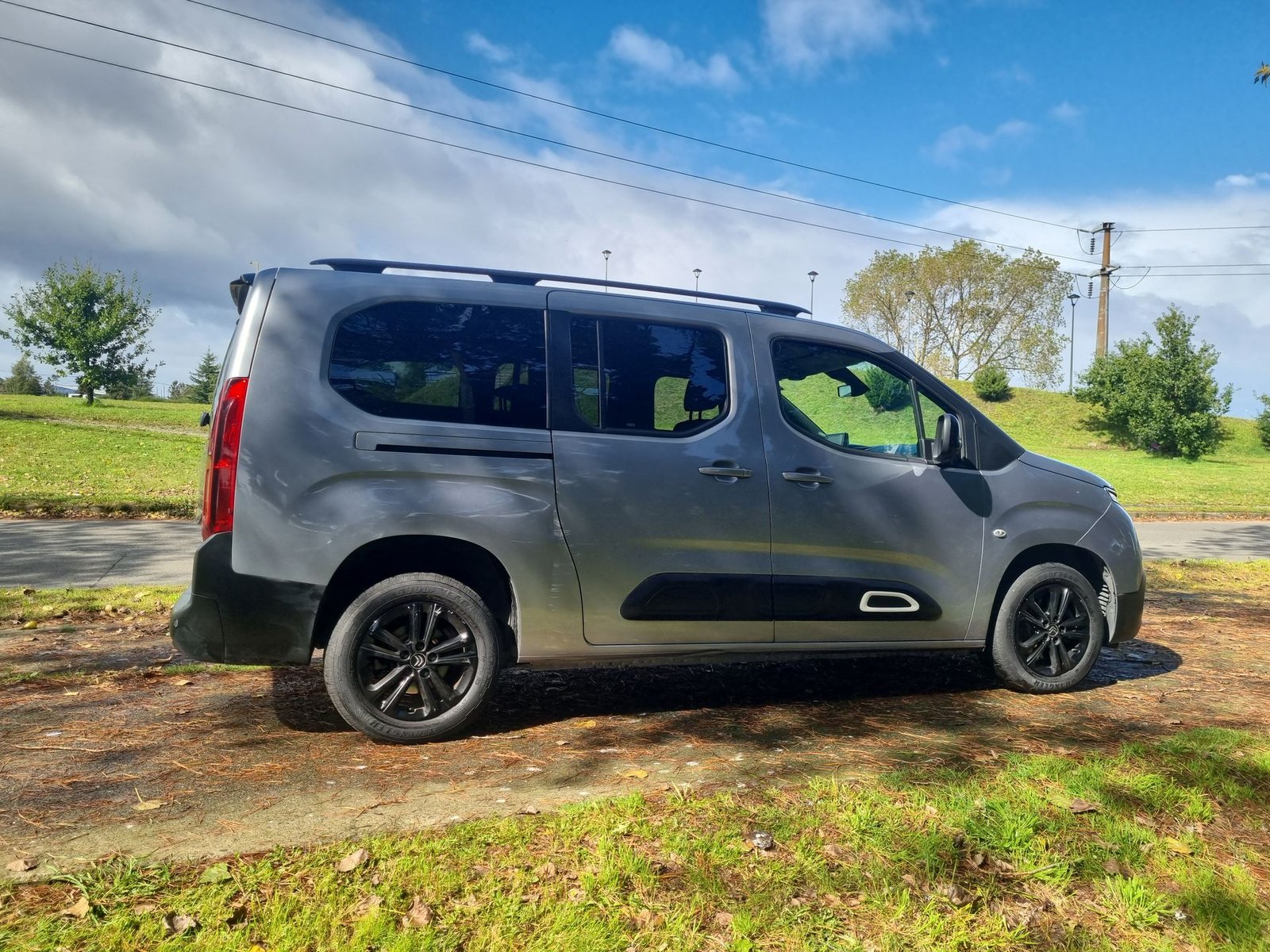 Citroen BERLINGO NEW BERLINGO 3 1.5 AUT 2023 - Imagen 4 de 20