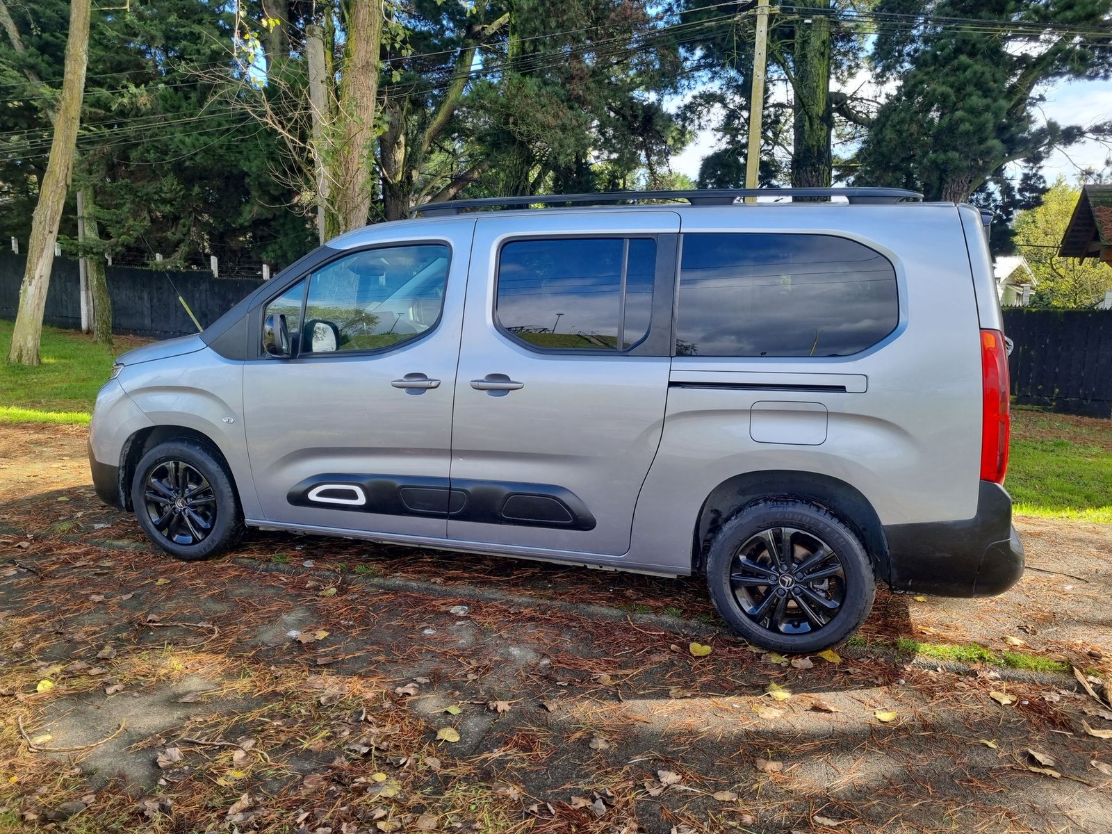 Citroen BERLINGO NEW BERLINGO 3 1.5 AUT 2023 - Imagen 14 de 20