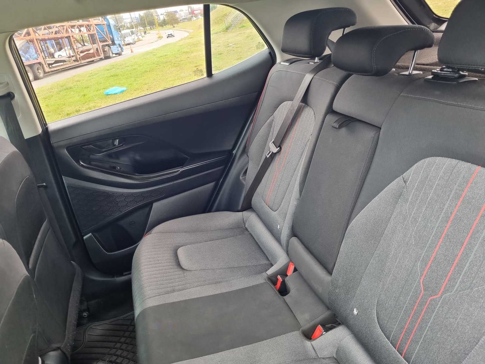 Hyundai CRETA SU2I 1.5 2022 - Imagen 19 de 20