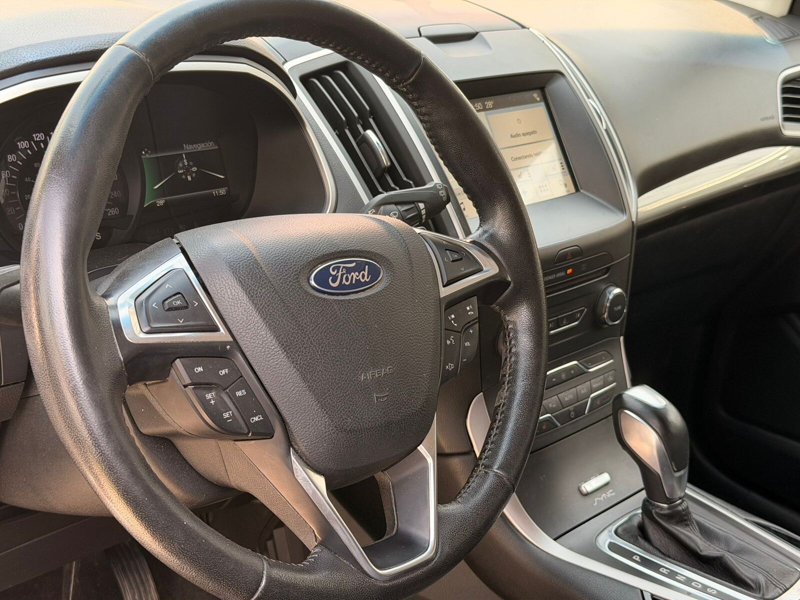Ford EDGE SEL 2.0 AUT 2018 - Imagen 12 de 19