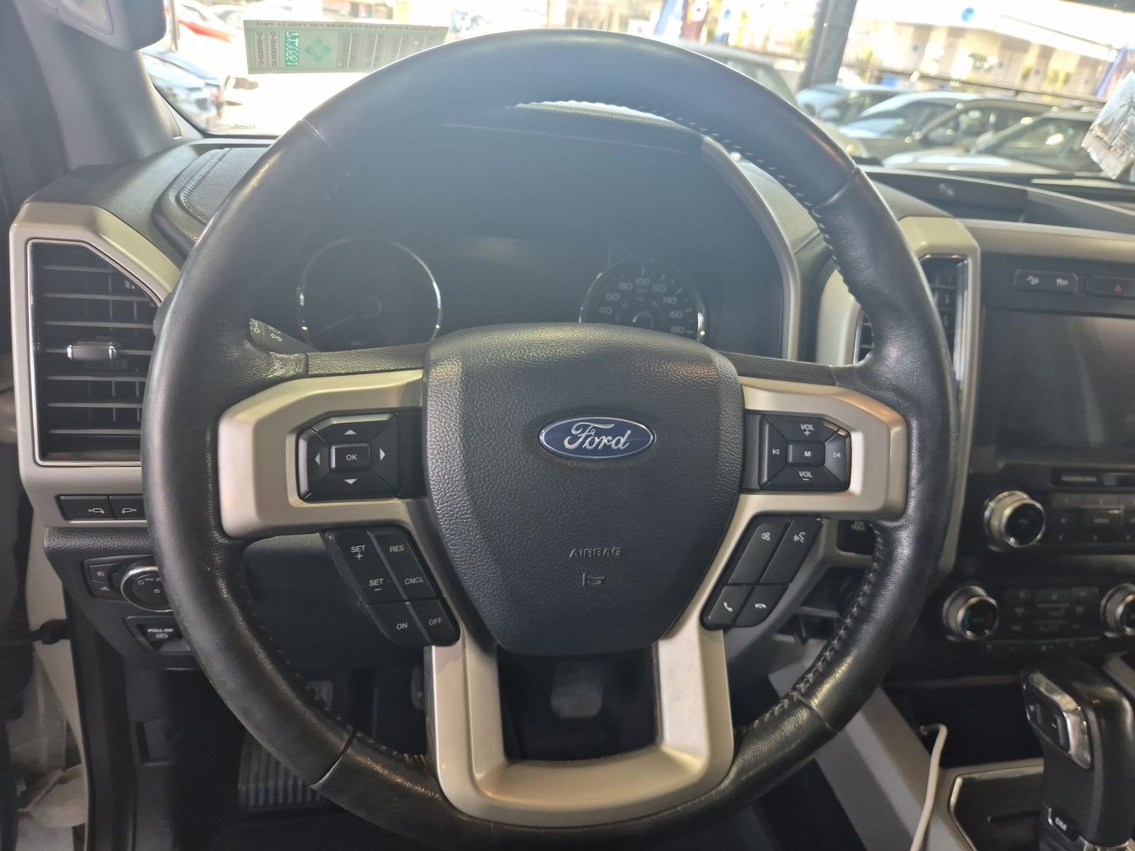 Ford F-150 F150 LARIAT 4X4 5.0 AT 2021 - Imagen 18 de 20