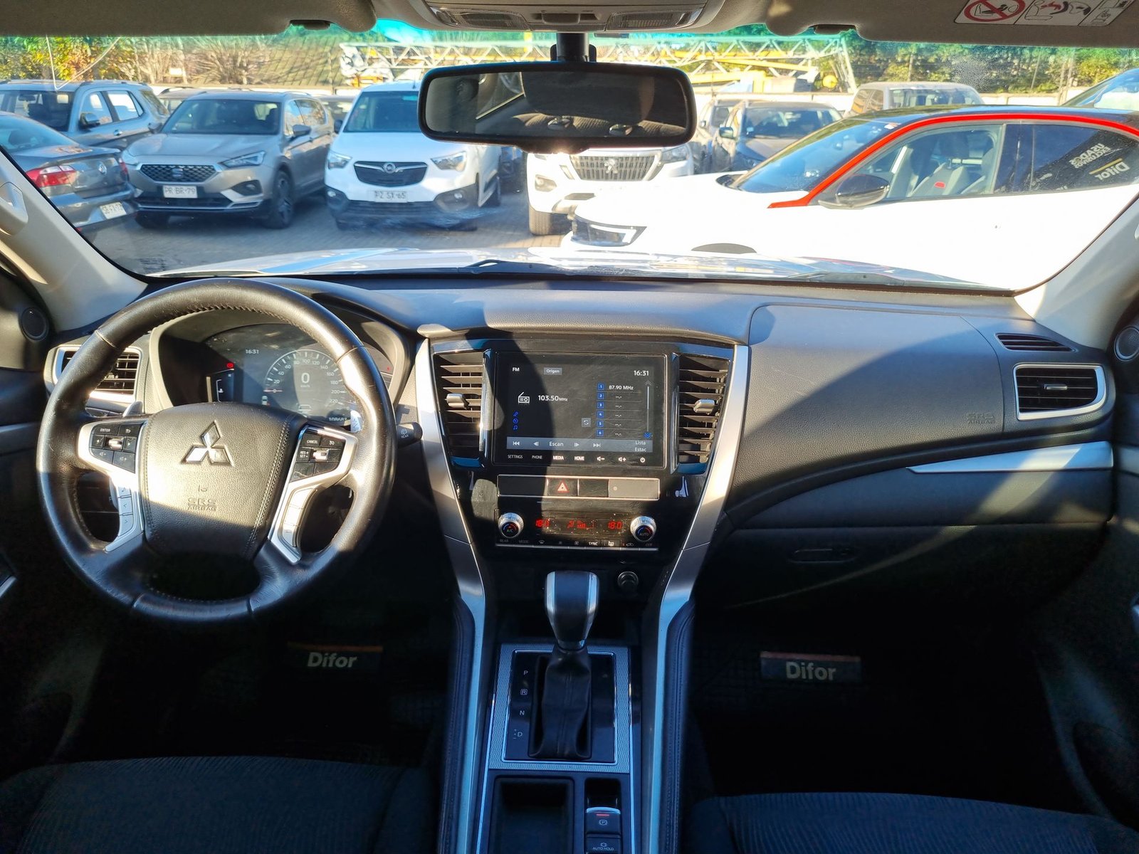 Mitsubishi MONTERO SPORT 2.4 AUT 2022 - Imagen 10 de 20