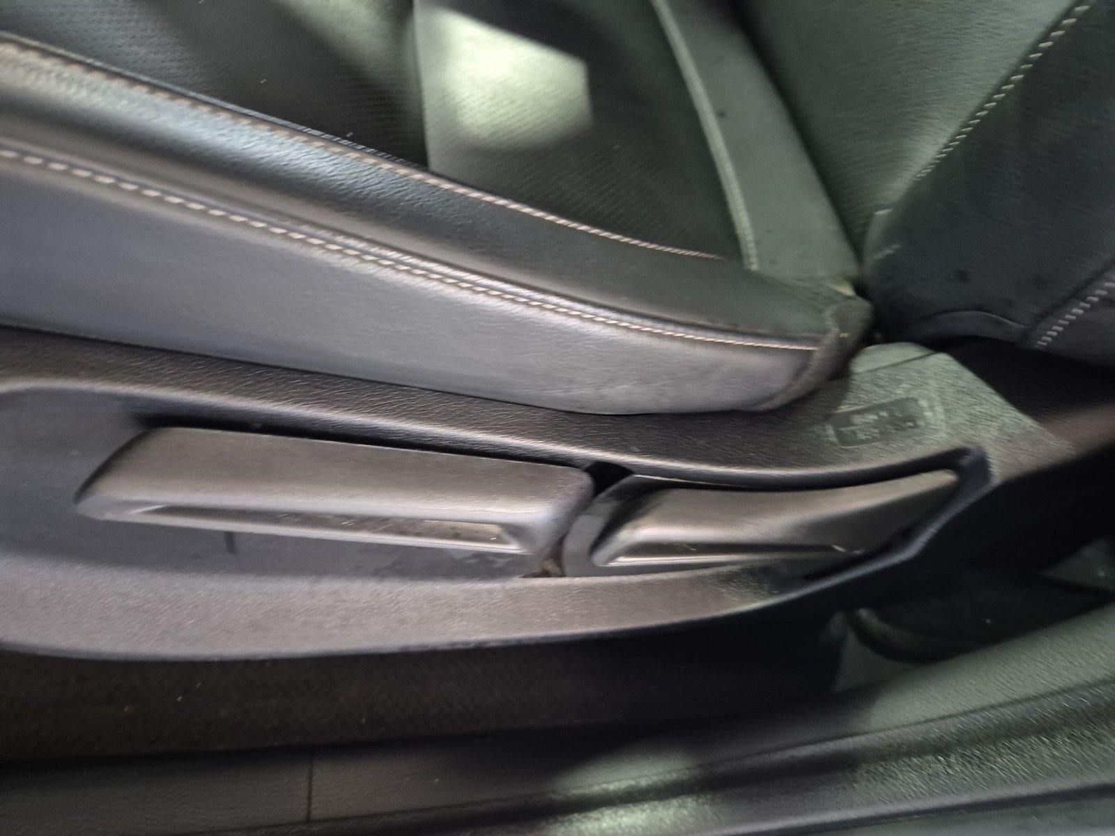 Honda HR-V HR V EX 1.5 AUT 2025 - Imagen 16 de 20