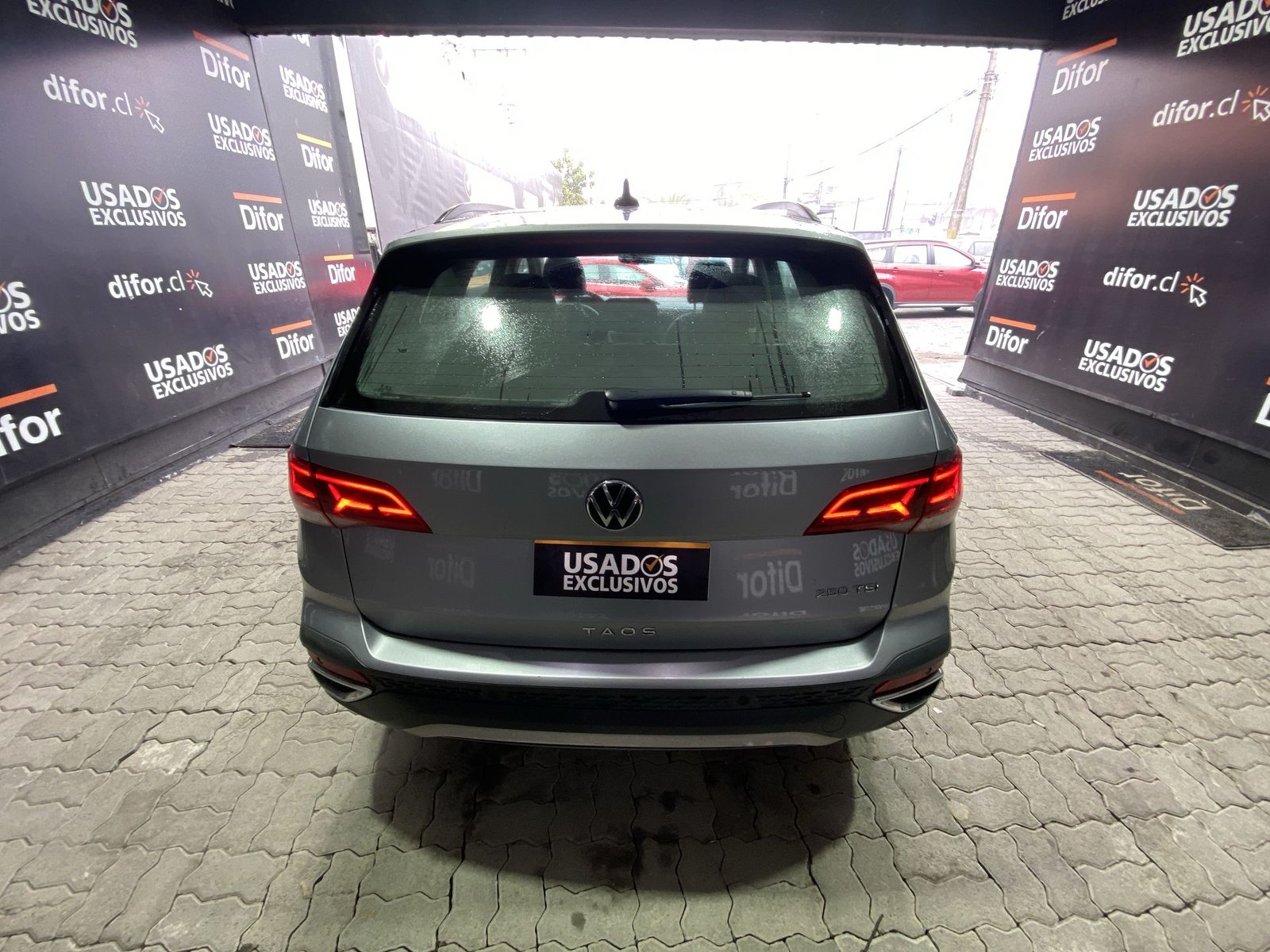 Volkswagen TAOS TSI 1.4 AT 2023 - Imagen 9 de 20