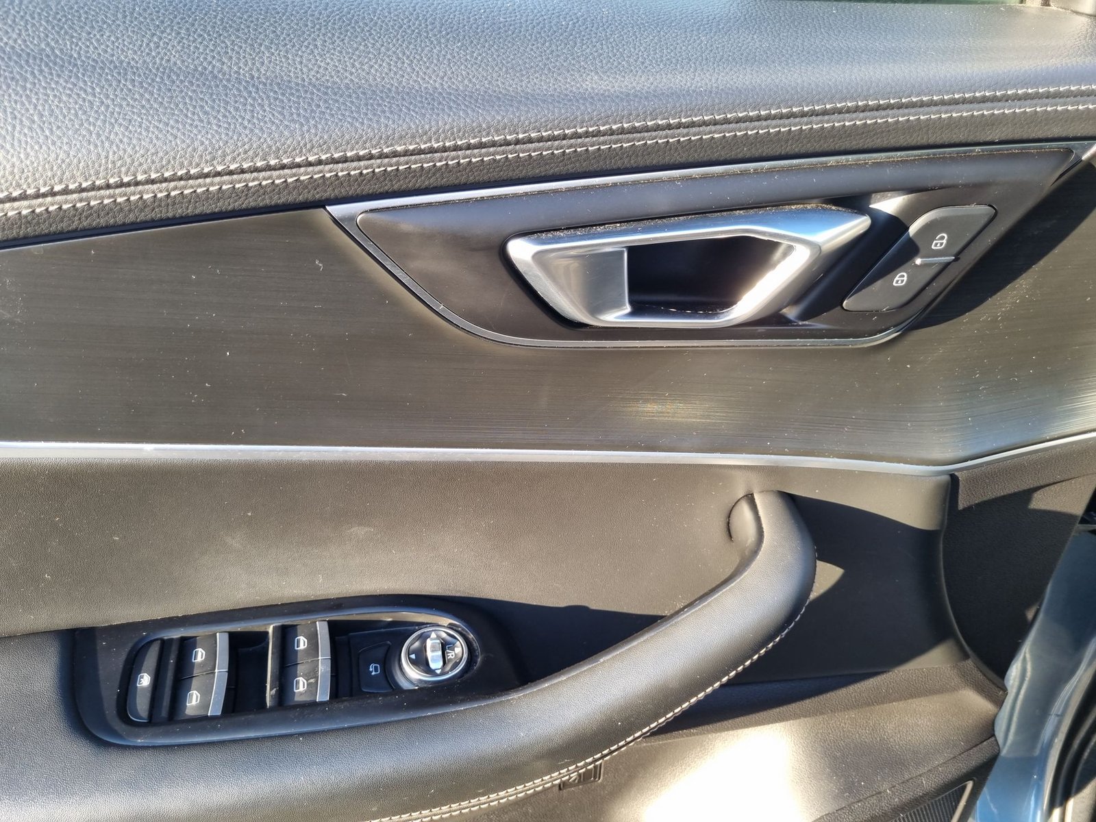 Chery TIGGO 8 GLS 1.5 2021 - Imagen 19 de 20