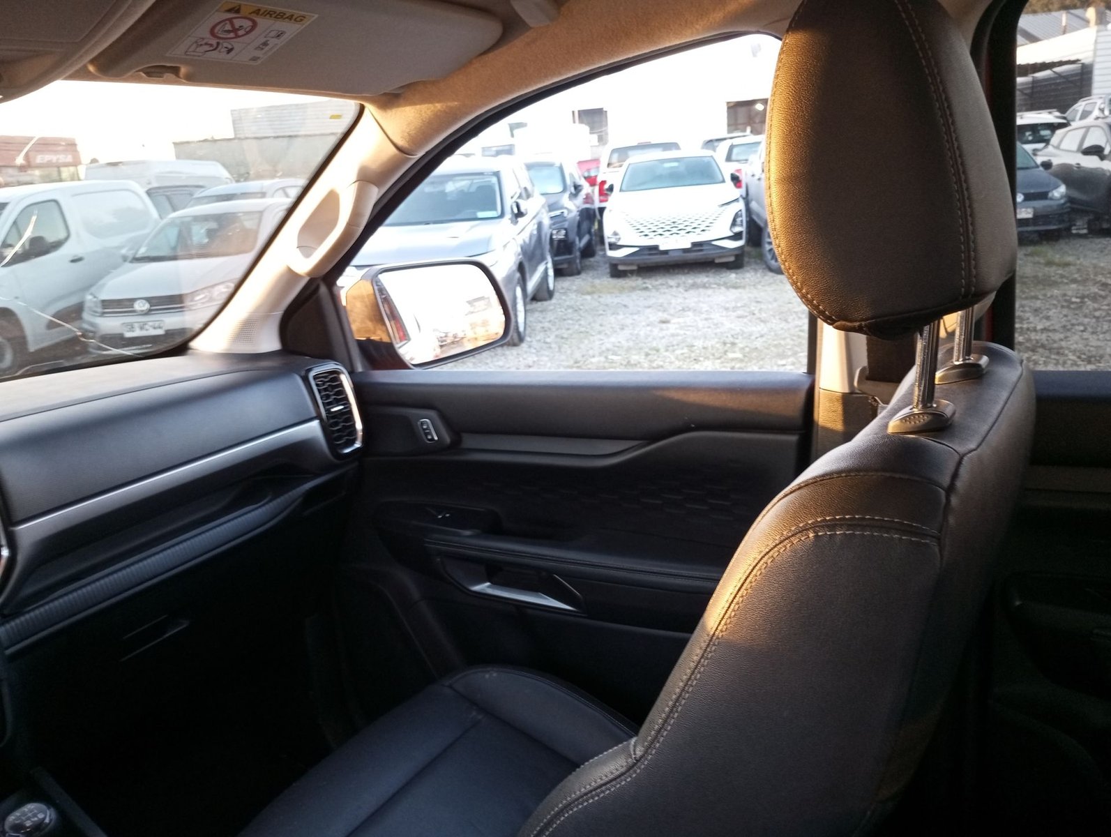 Ford RANGER XLT 4X4 2.0 2024 - Imagen 15 de 20