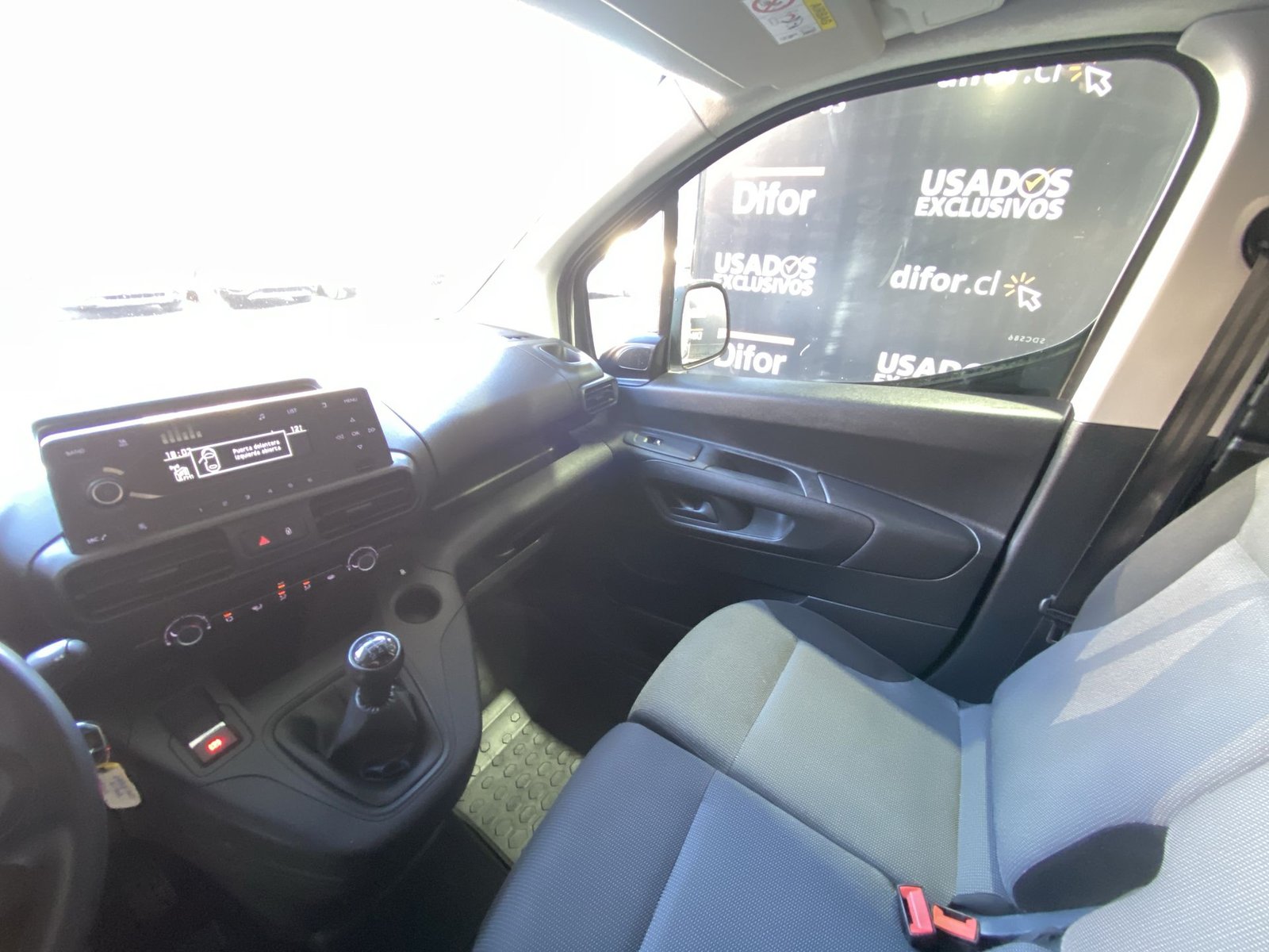 Peugeot PARTNER HDI 92 L1 1.6 2022 - Imagen 15 de 20