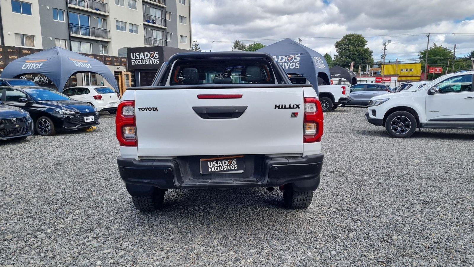 Toyota HILUX DC 4X4 2.8 AUT 2024 - Imagen 7 de 20