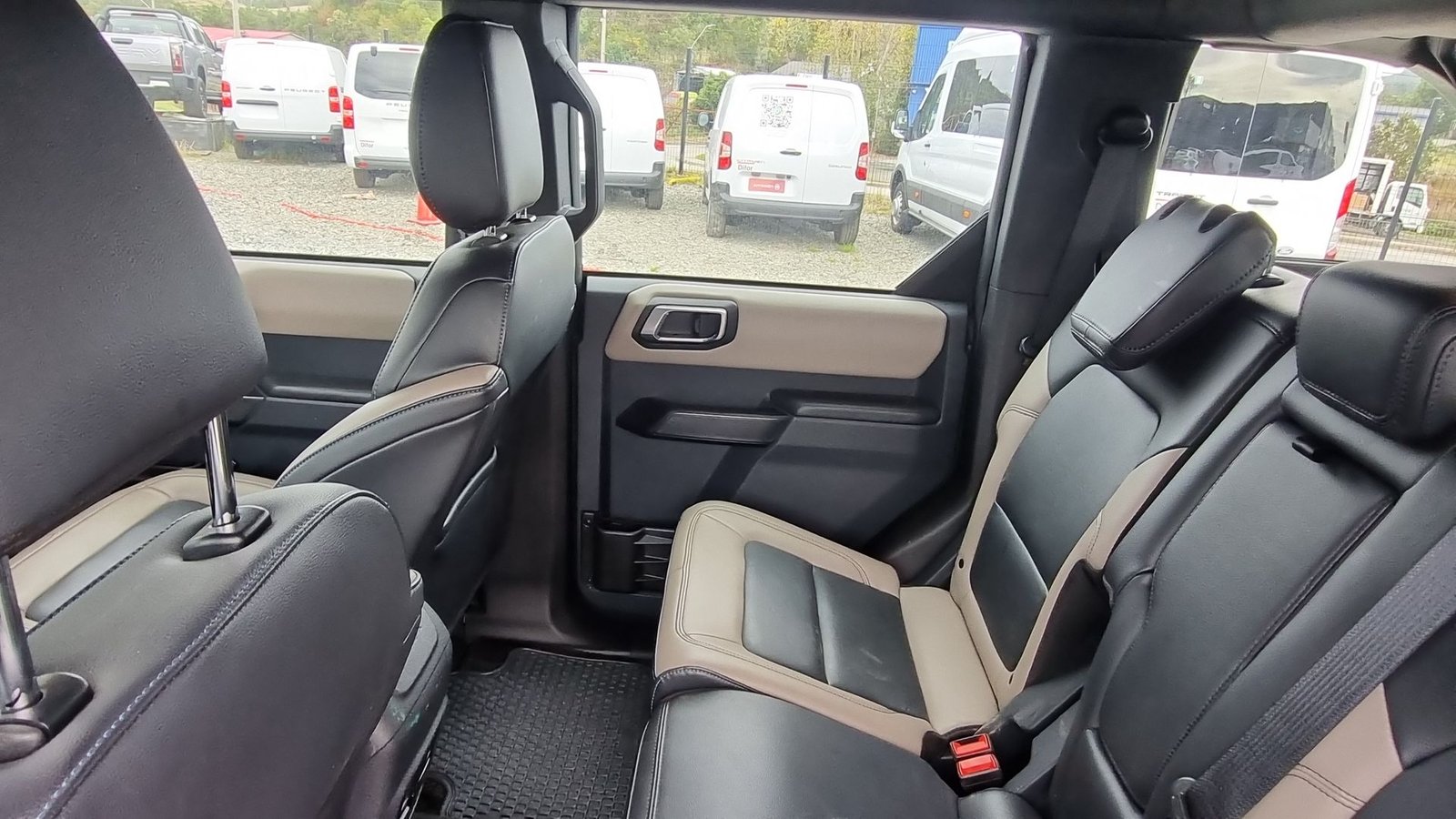 Ford BRONCO WILDTRAK 4X4 2.7 AUT 2025 - Imagen 16 de 20