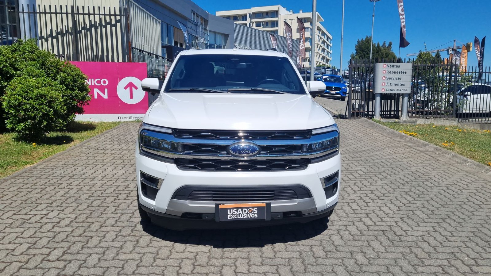 Ford EXPEDITION 4X4 3.5 AT 2024 - Imagen 4 de 15