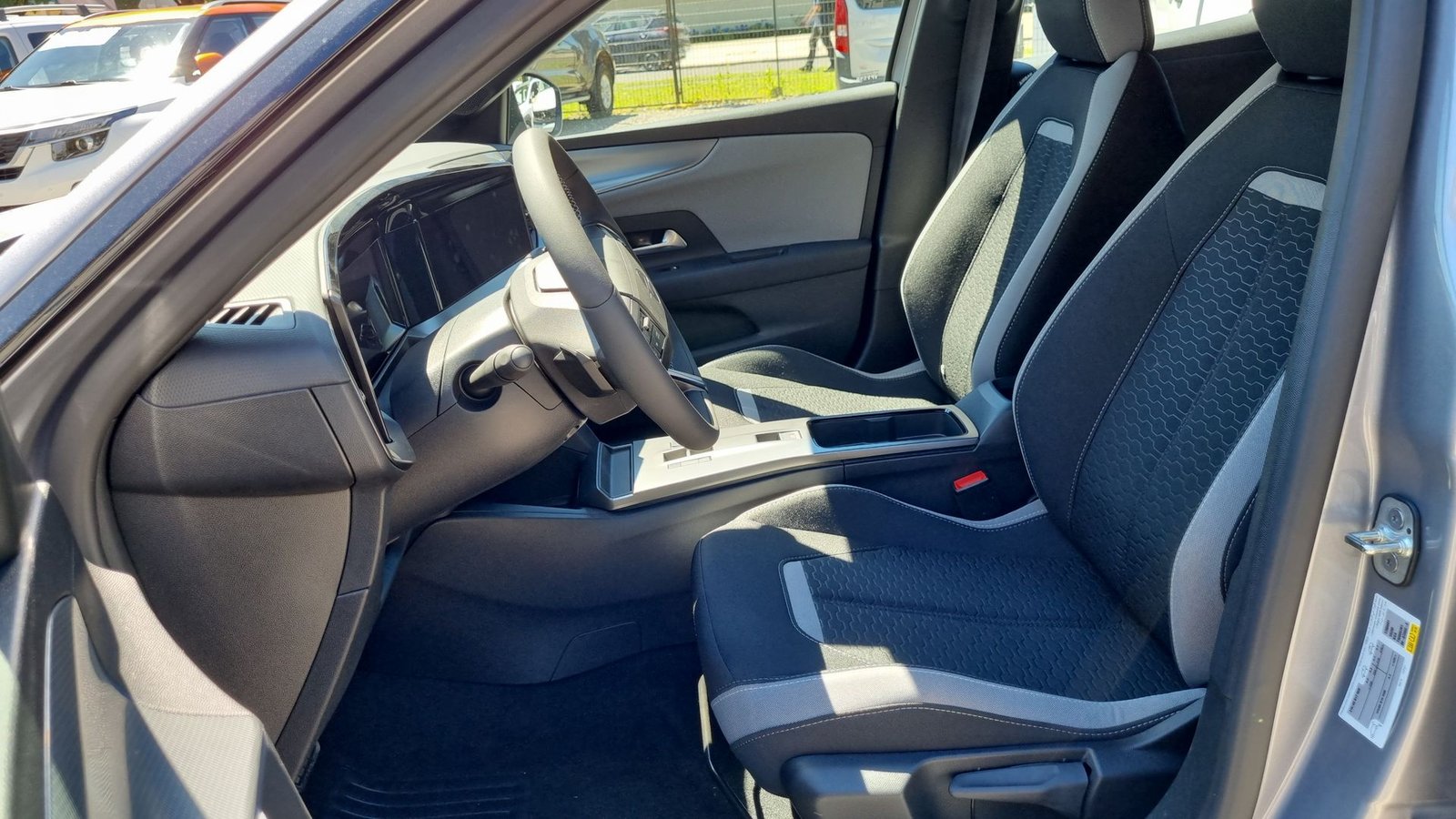 Opel MOKKA MCA 1.2 AUT 2026 - Imagen 19 de 20
