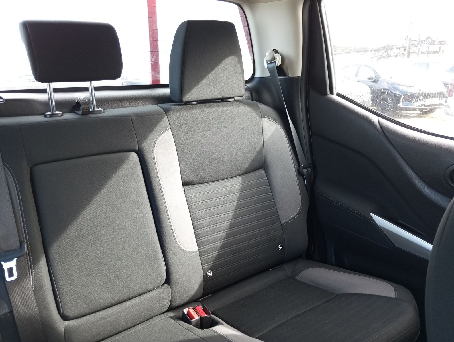 Nissan NAVARA D CAB 2.3 2022 - Imagen 12 de 20