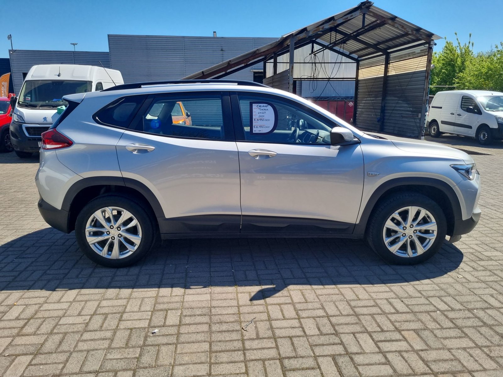 Chevrolet TRACKER 1.2T AUT 2021 - Imagen 9 de 20