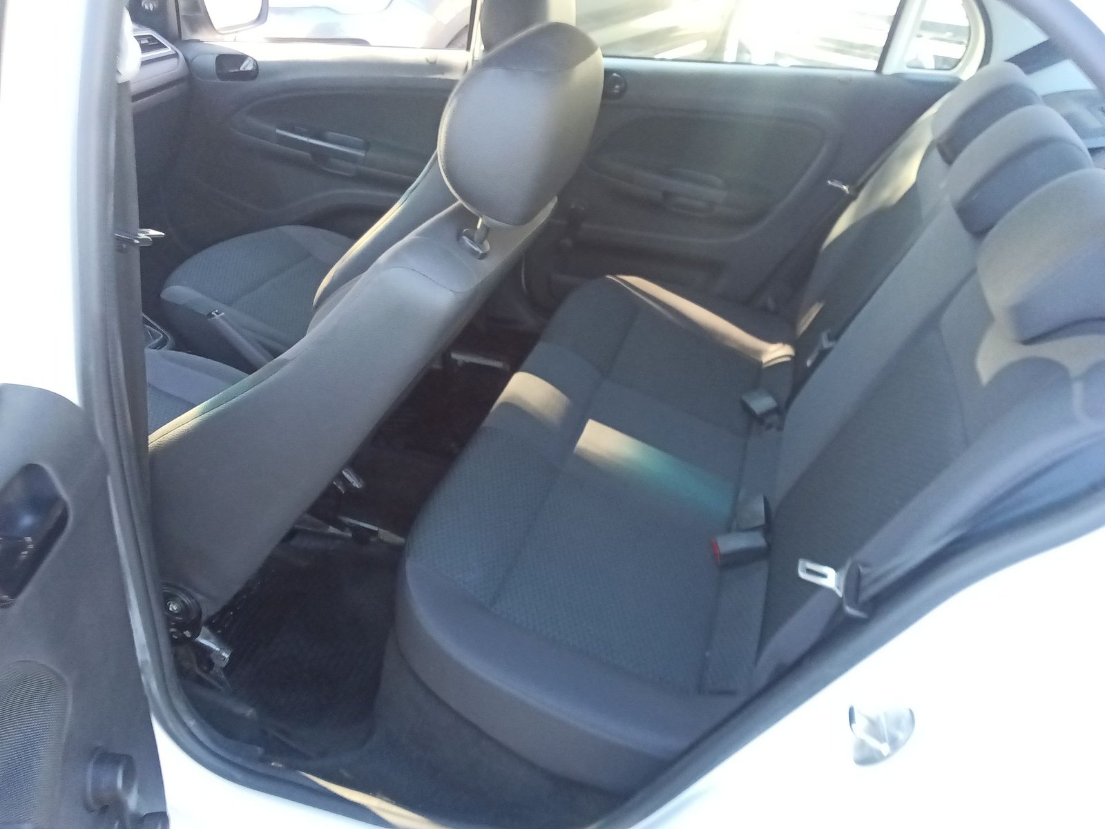 Volkswagen VOYAGE 1.6 2022 - Imagen 14 de 20